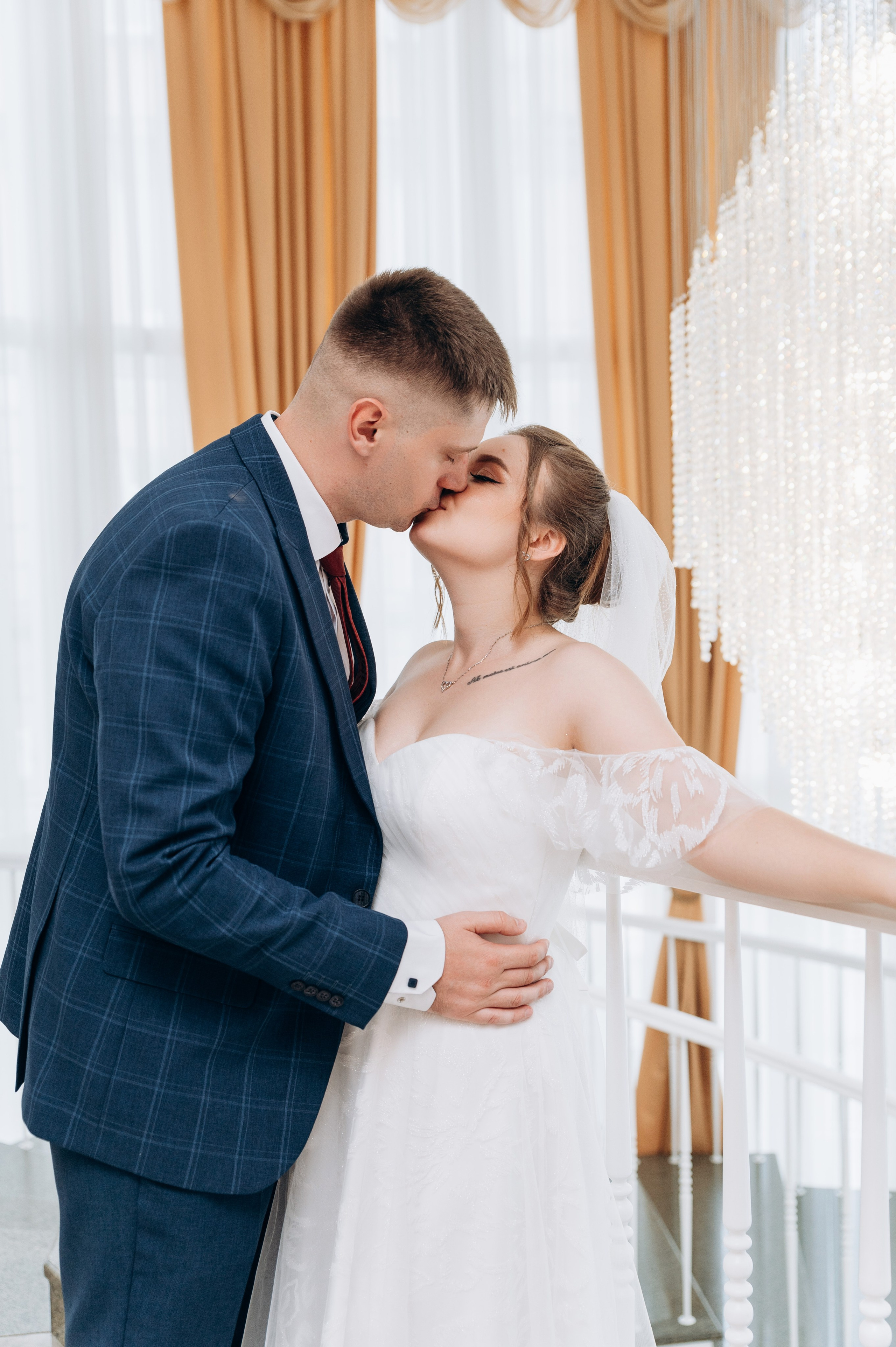 Прогулка, регистрация, банкет. Фотограф в Новосибирске