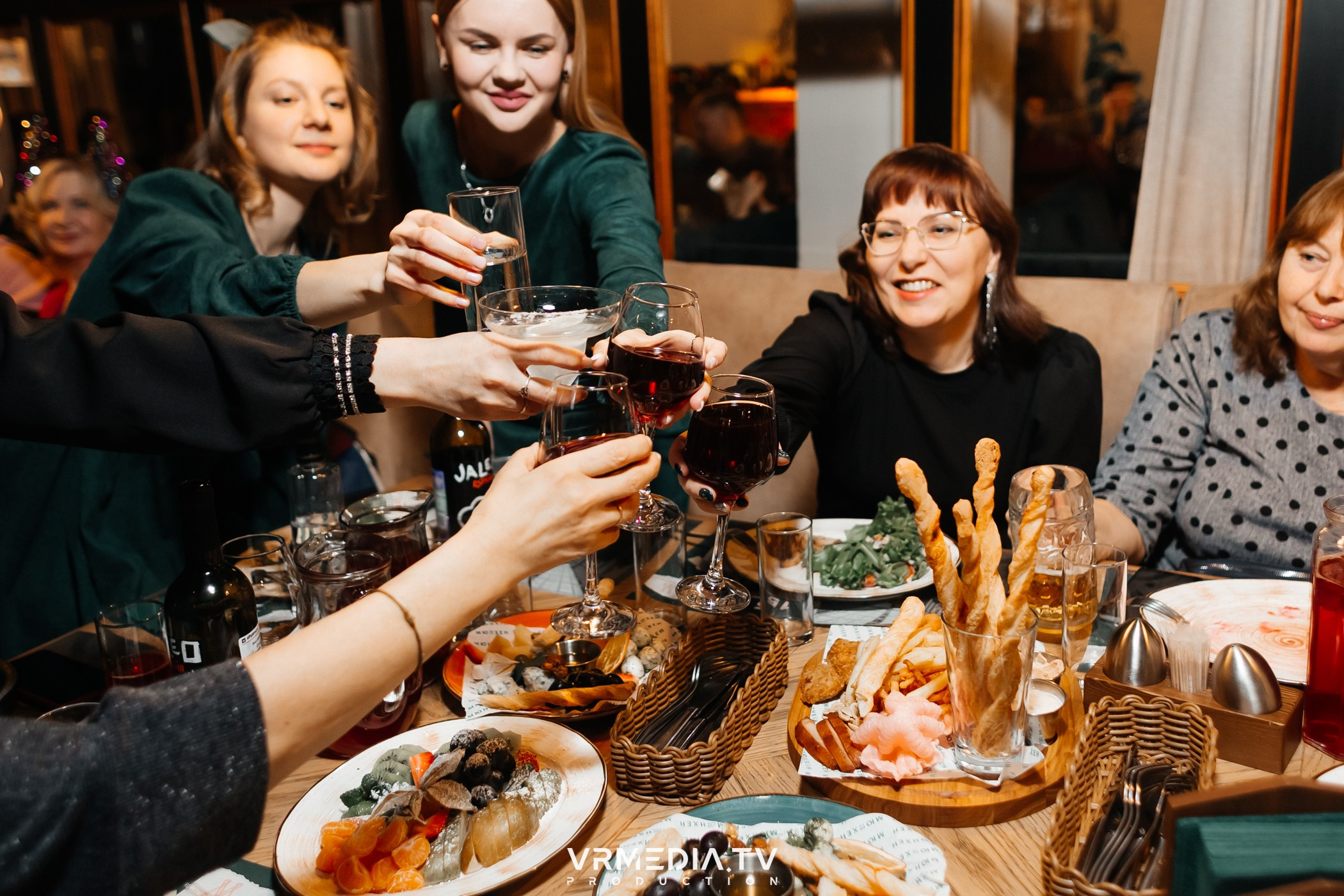 Новогодний вечер в ресторане «Мюнхен»
