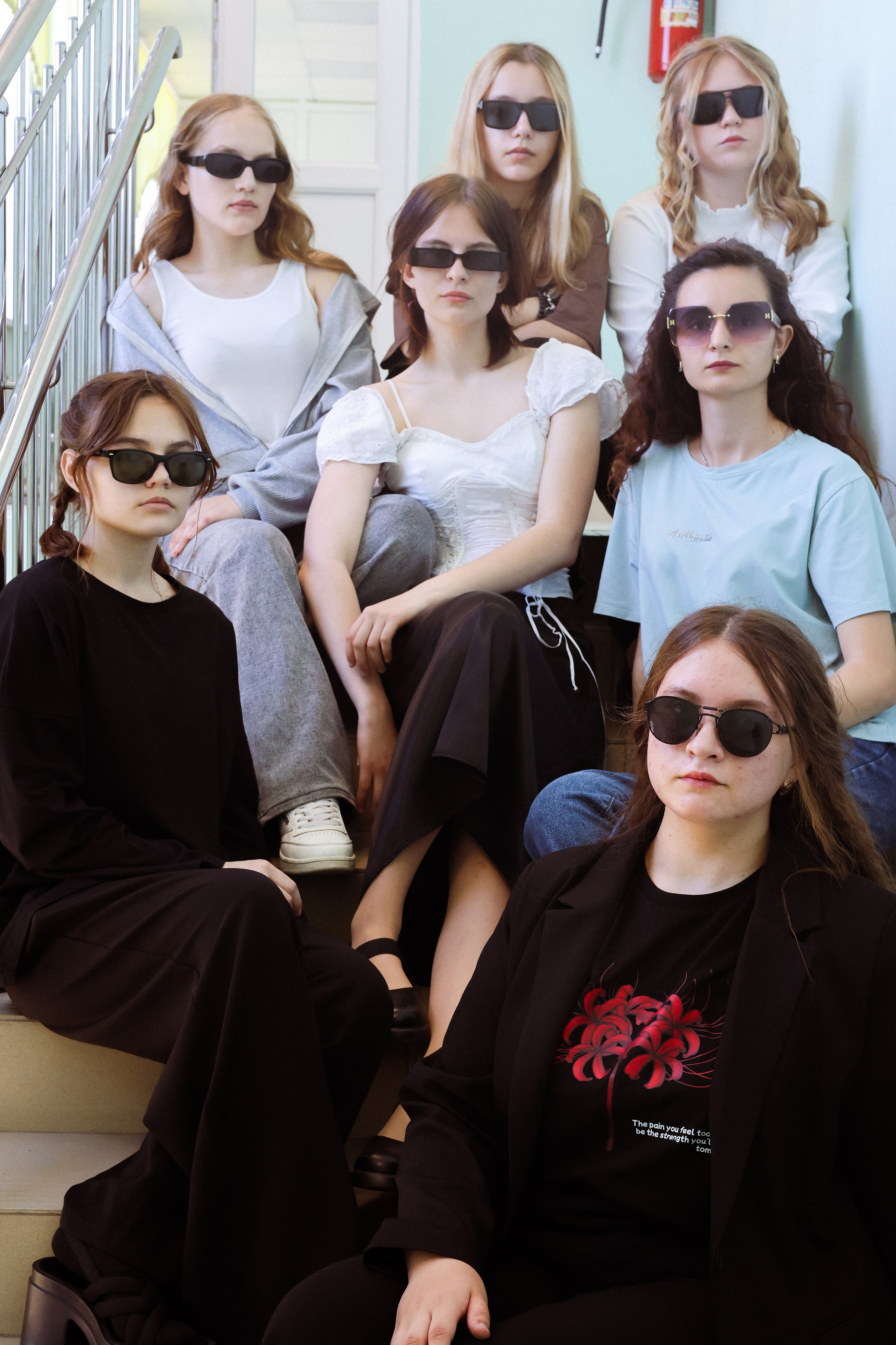 9 класс Привольненская СОШ. Мания, портретный фотограф в городе Оренбург