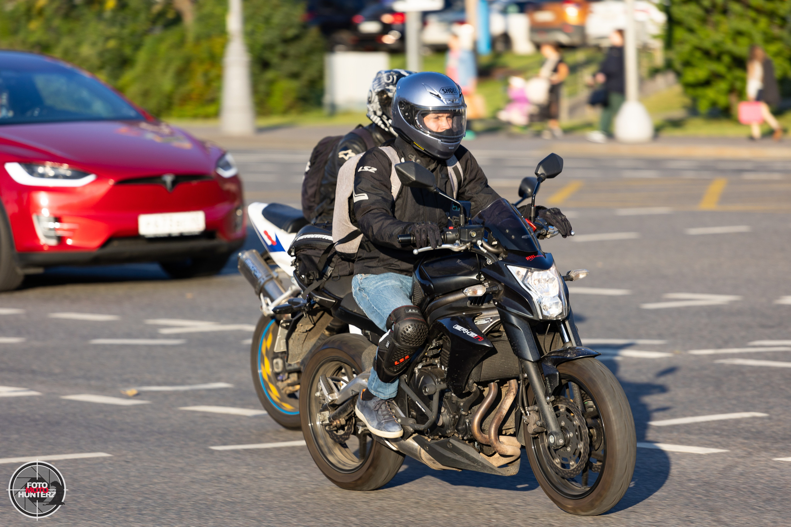 Мотоциклы на улицах города. Фотограф Ольга Гирусова «Пантерочка» Москва