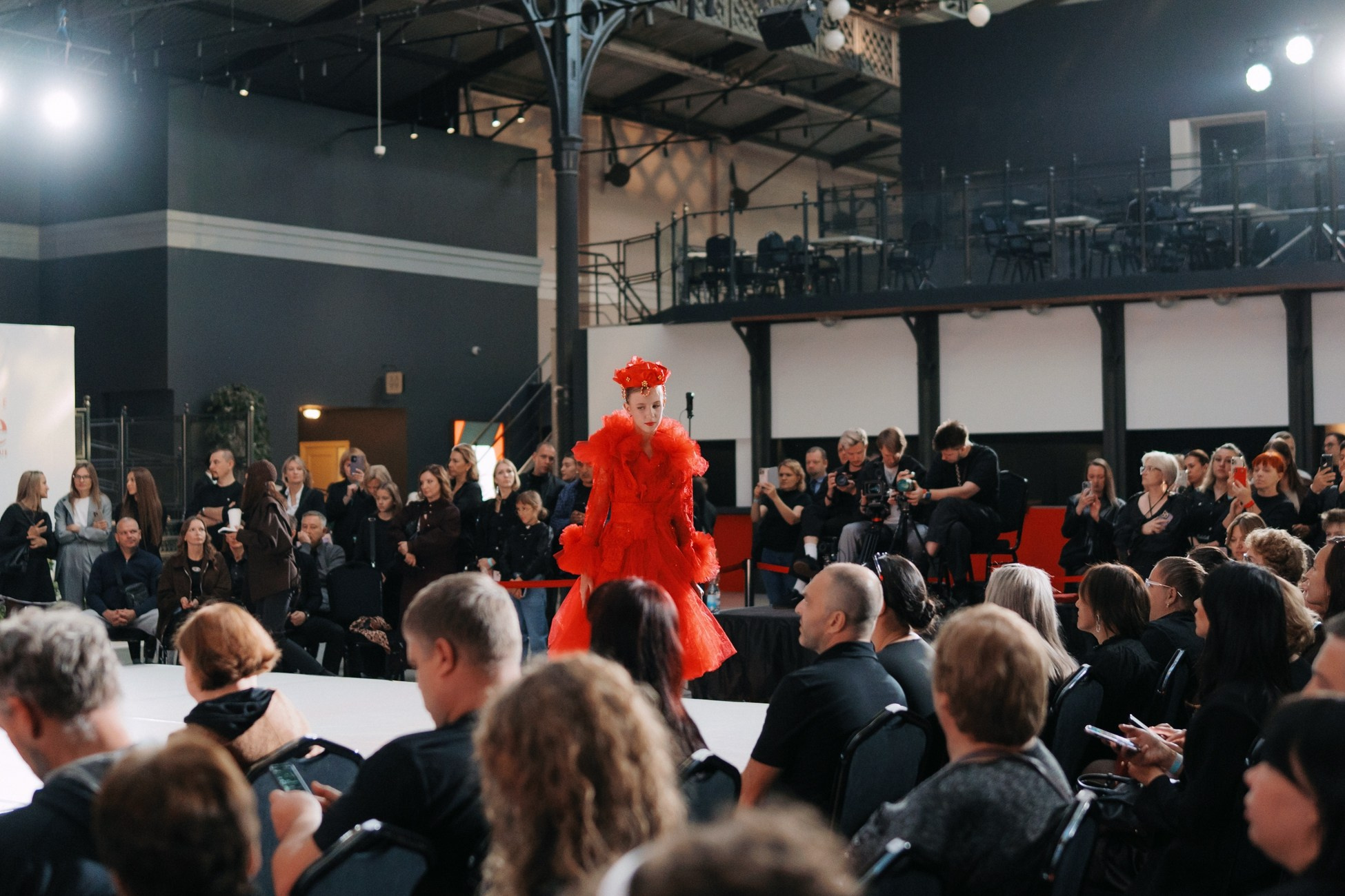 Kids Fashion Week. Annyshka