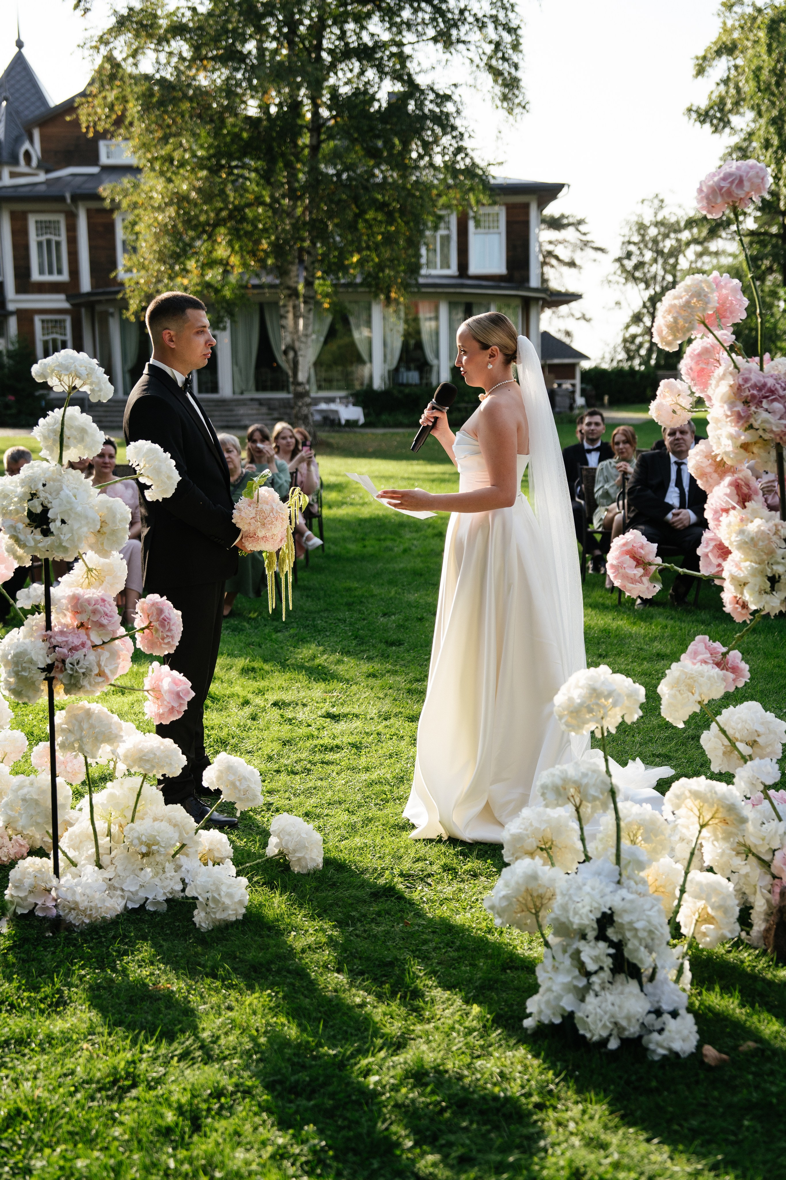 Юлия & Максим. Уютная свадьба в стиле современная классика на заливе. Свадебный фотограф организатор в Санкт-Петербурге Ассоль Опарина