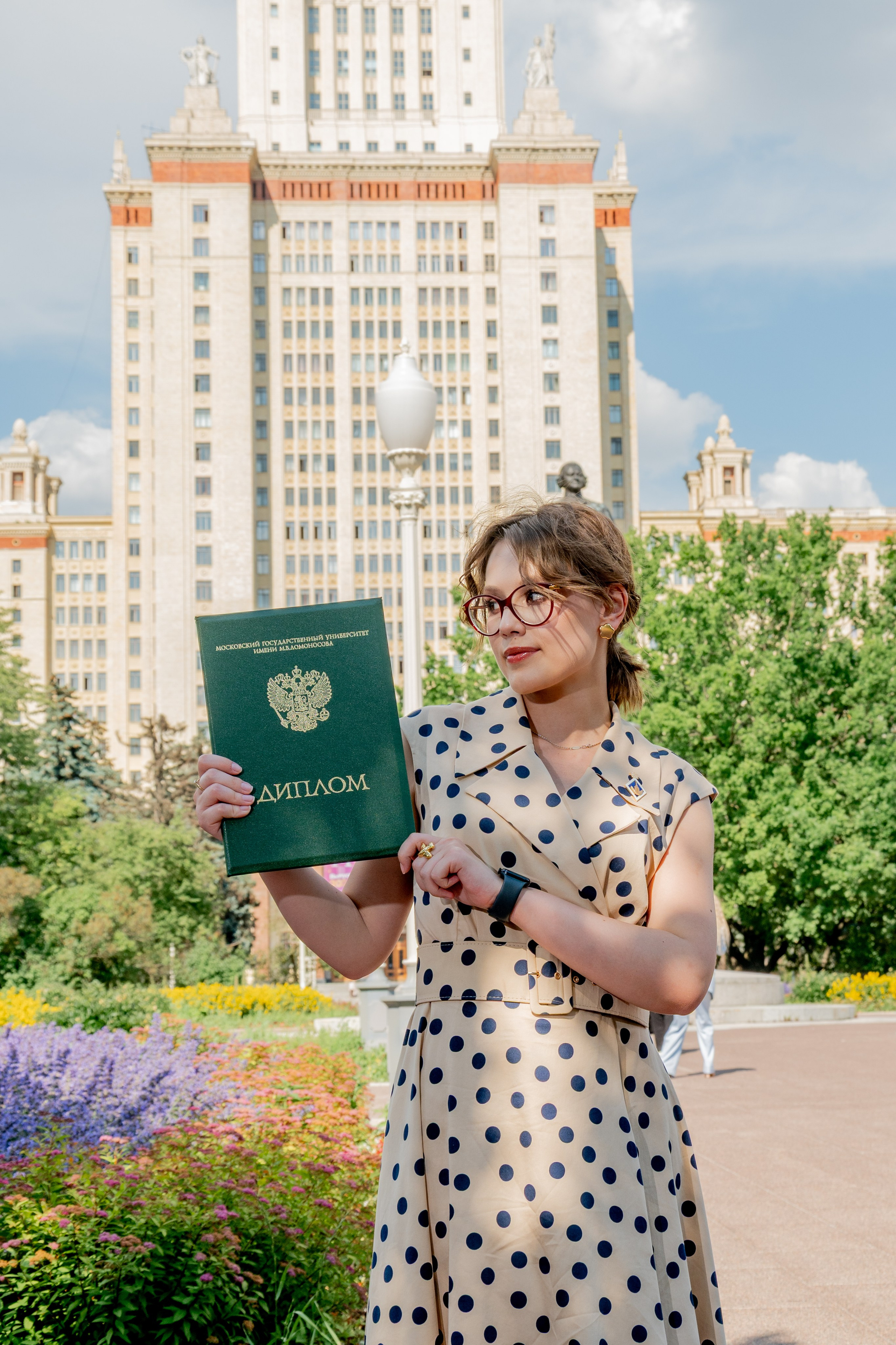 Выпускной МГУ '26. Коммерческий фотограф в Москве | Семейные, Love Story, индивидуальные съёмки | Никита Вышинский