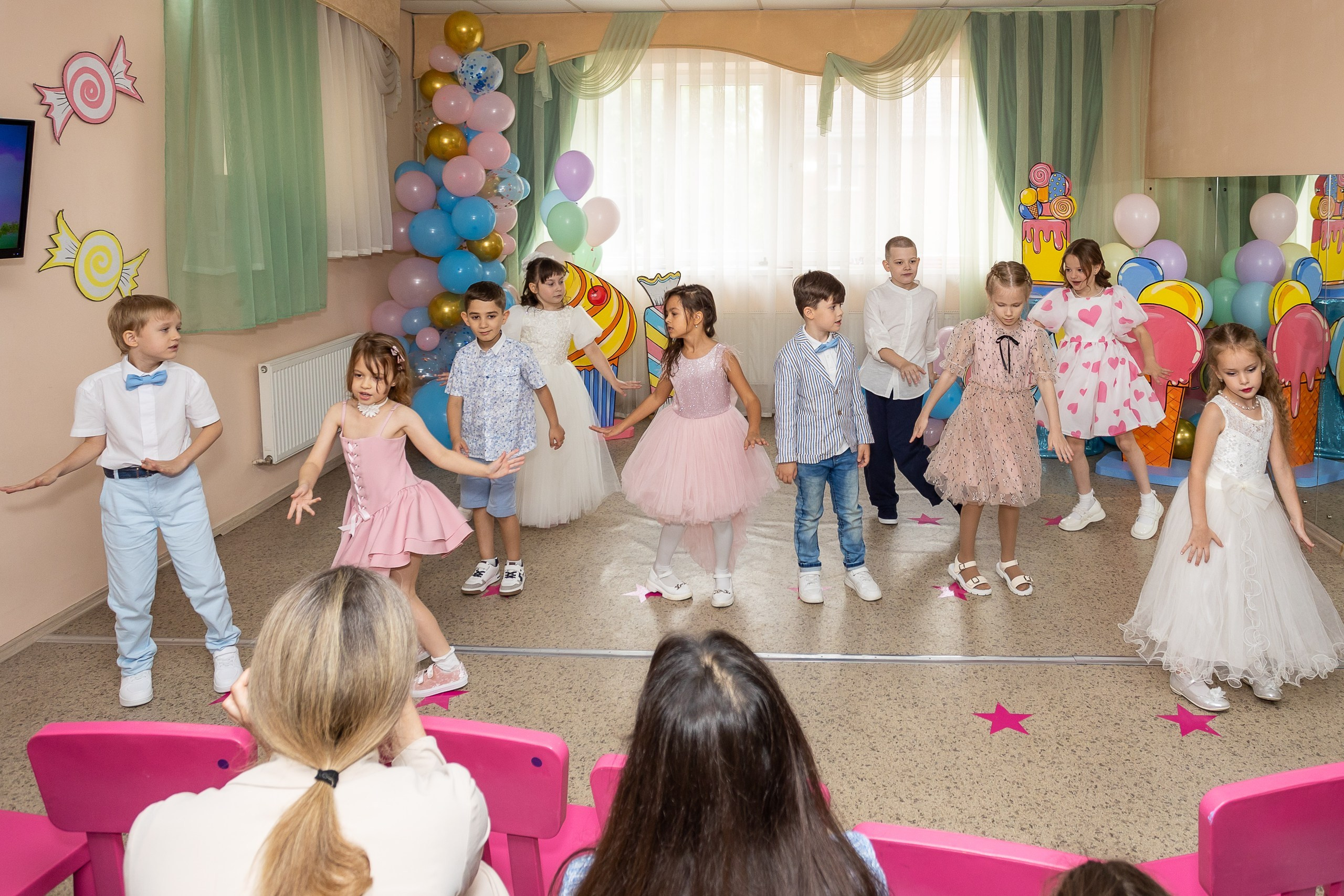 Выпускной Детский сад, 2 часа, 8000. Выпускные альбомы Майкоп, Краснодар Елена Золотарева