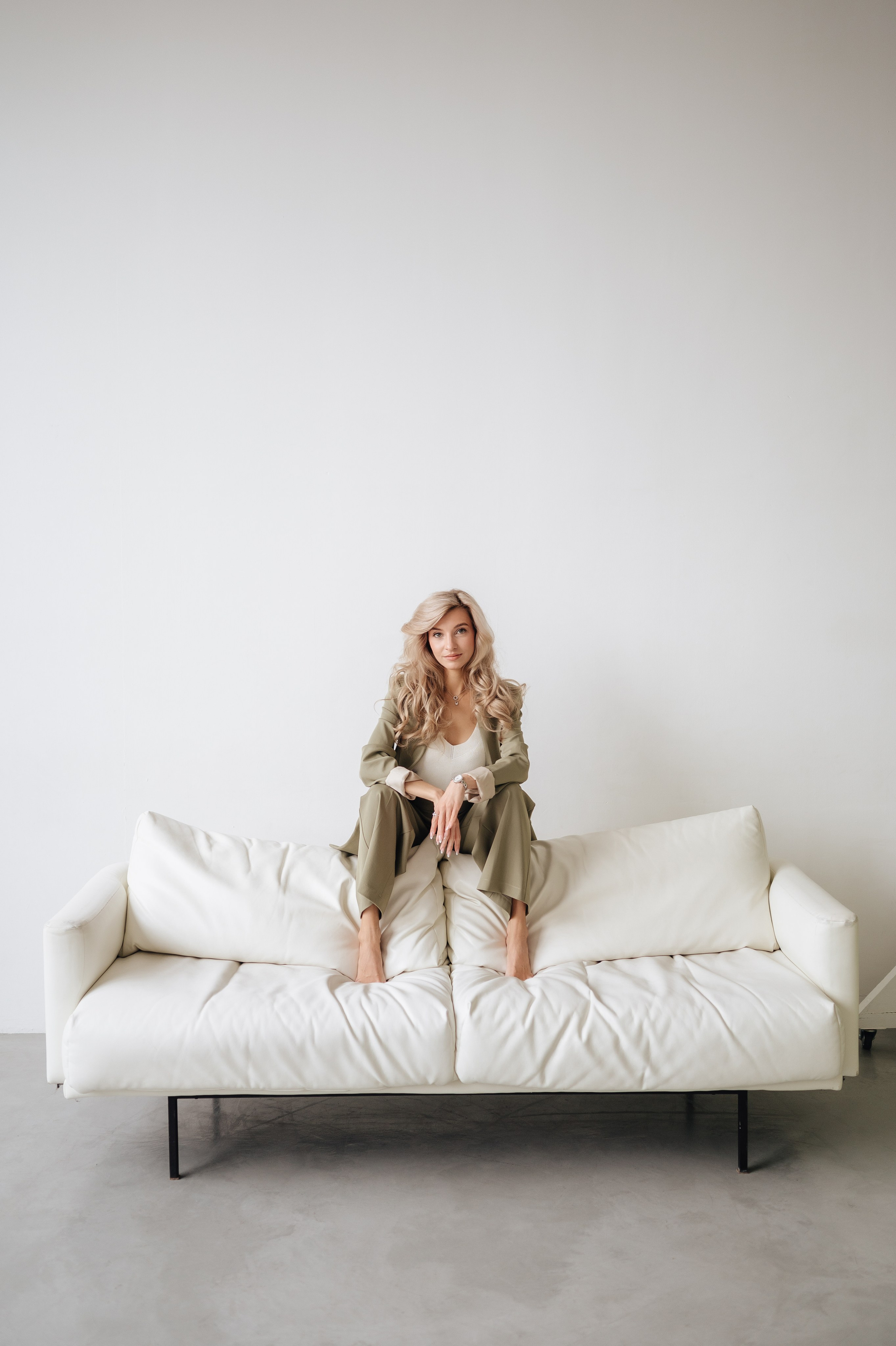 Индивидуальная фотосессия в студии для Кати. Фотограф в Москве и Московской области Таня Яблочкина