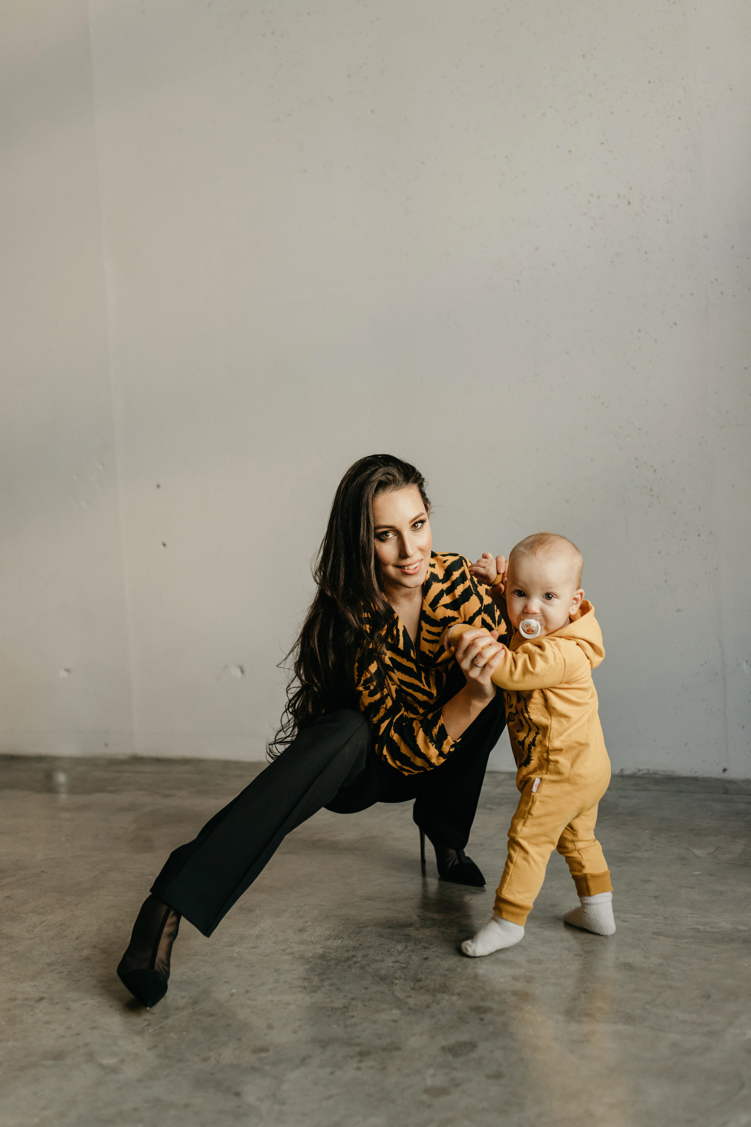 Вика и Артём. Услуги Фото и Ретуши