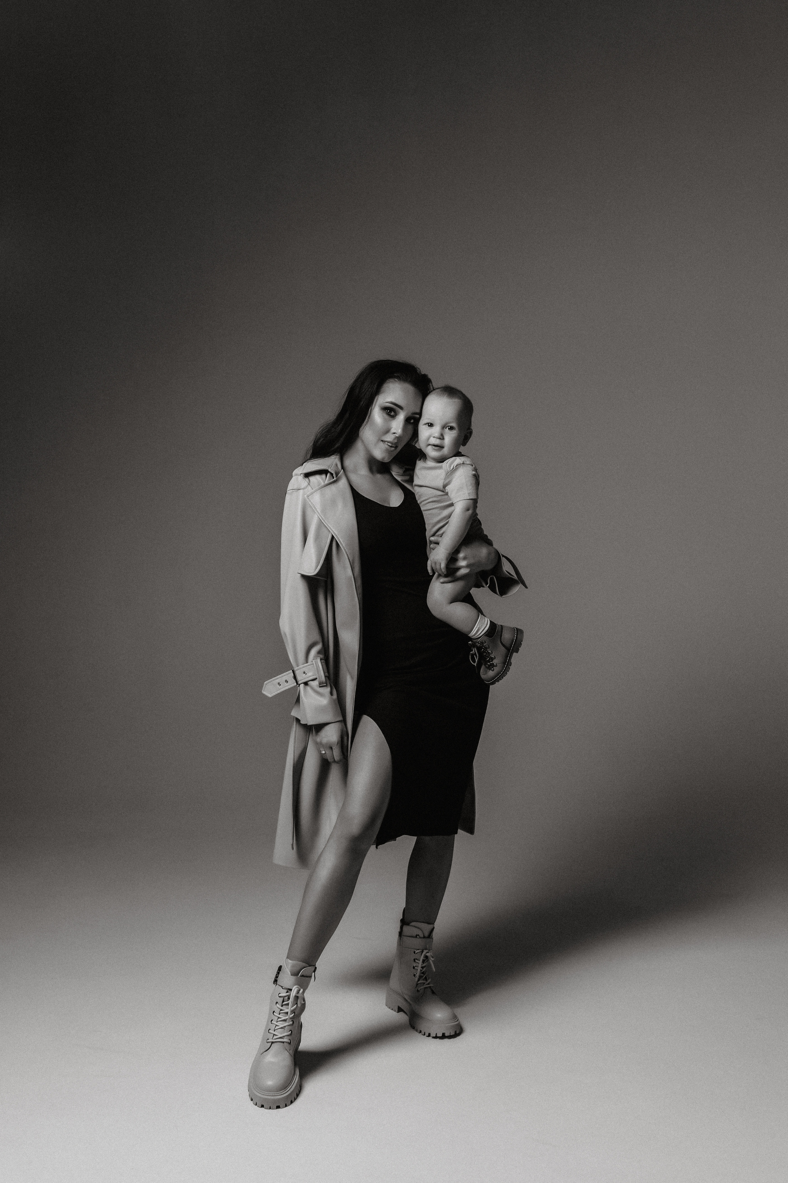 Вика и Артём. Услуги Фото и Ретуши