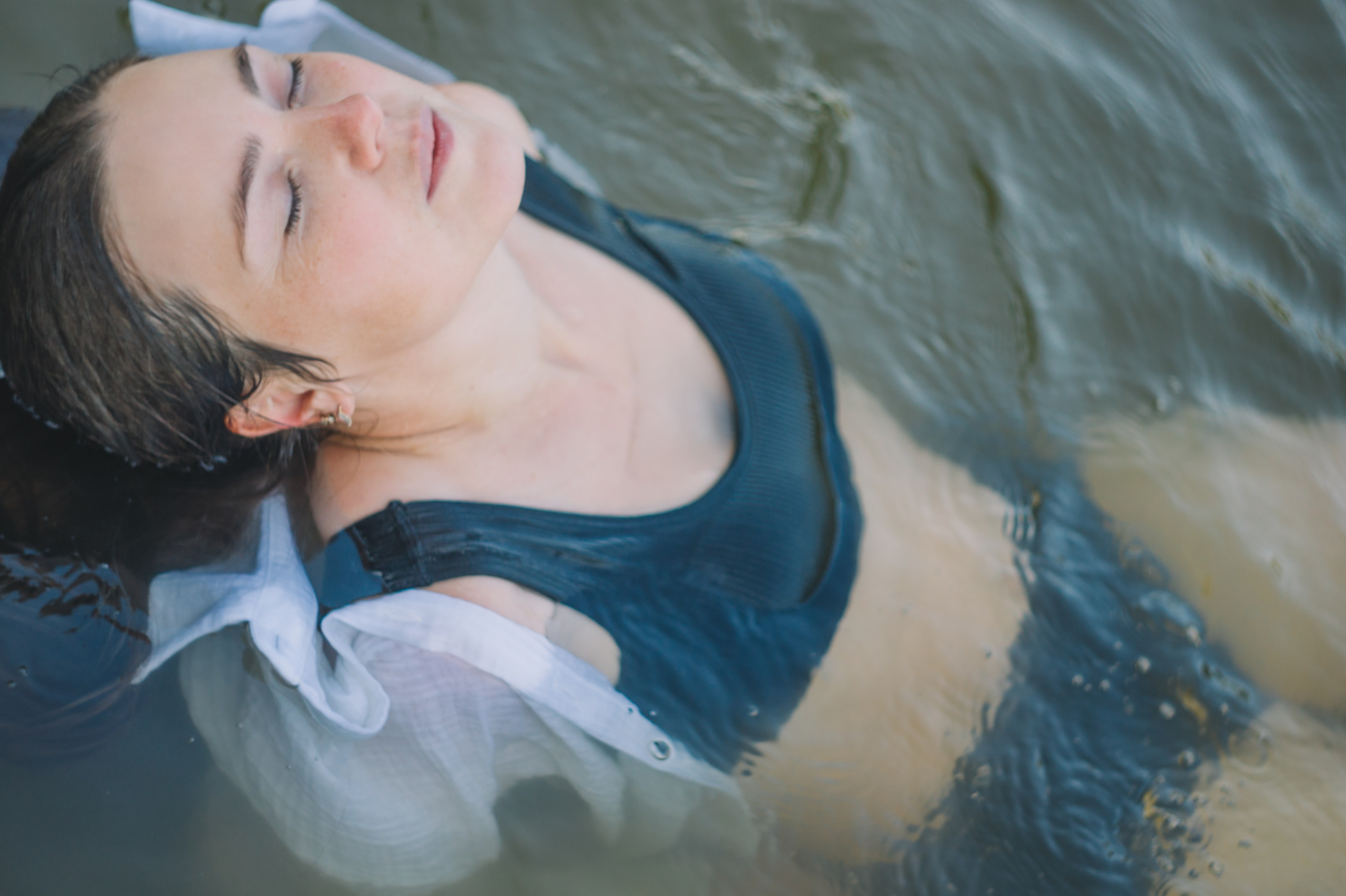 Марина. Рассвет. Фотограф Людмила Белова