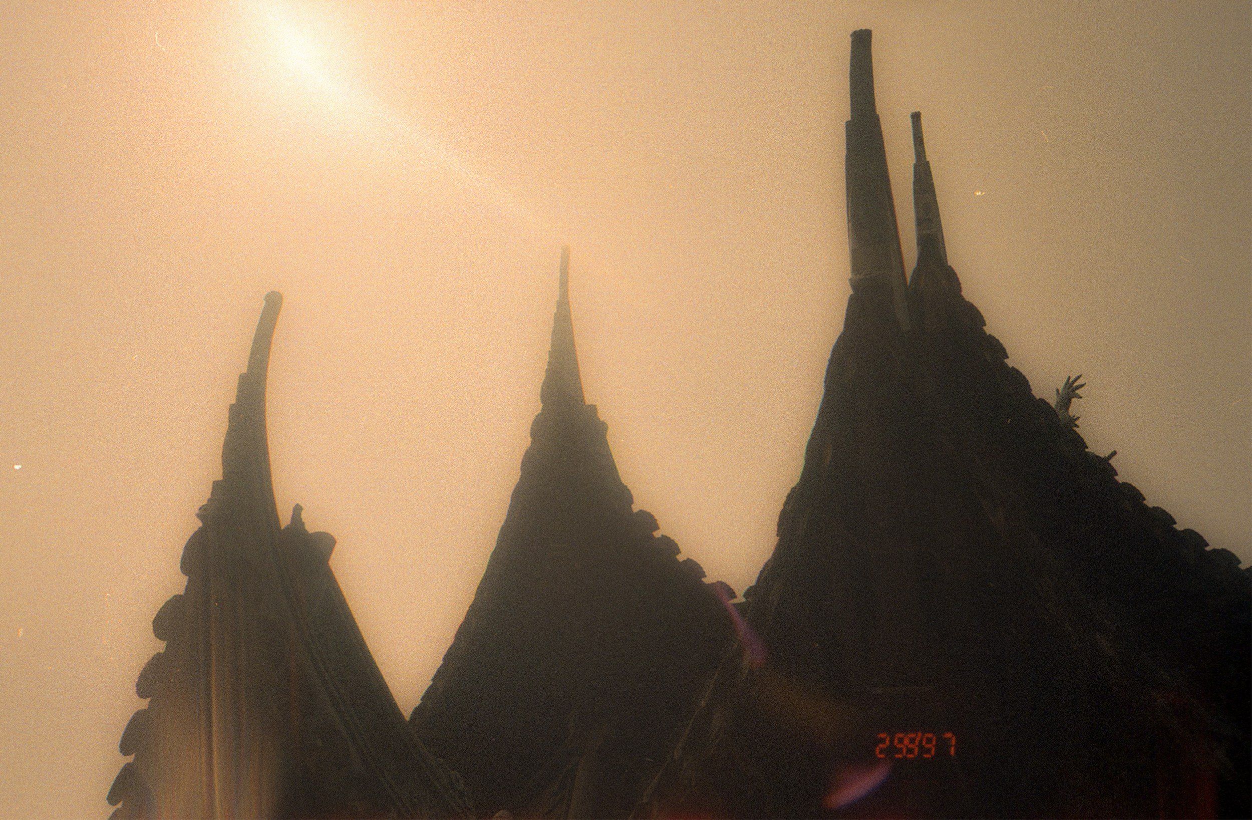 Shanghai analog. Iraogo