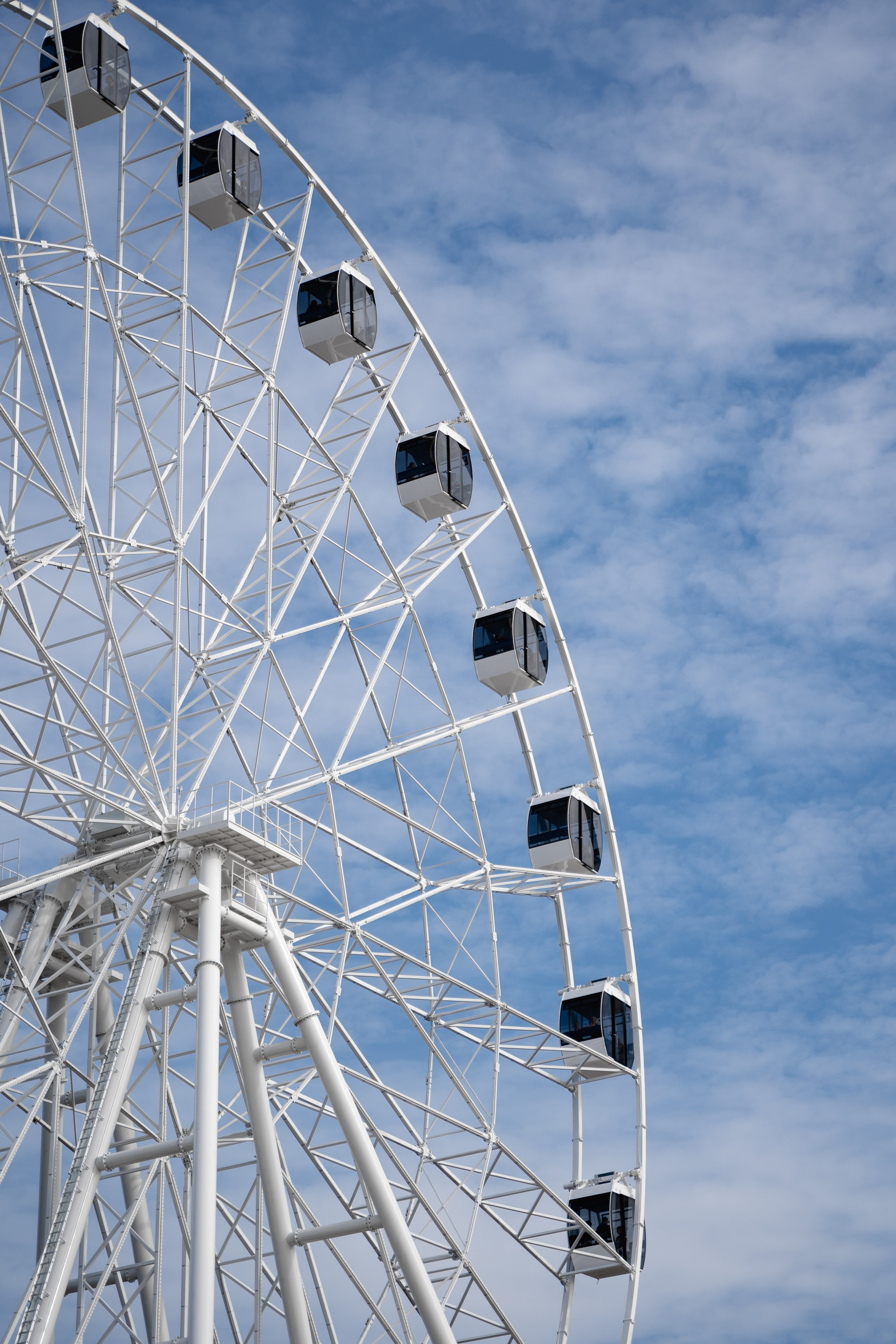 Свадебная фотосъемка в Пскове. Свадебный и семейный фотограф в Пскове и Острове Света Суворова