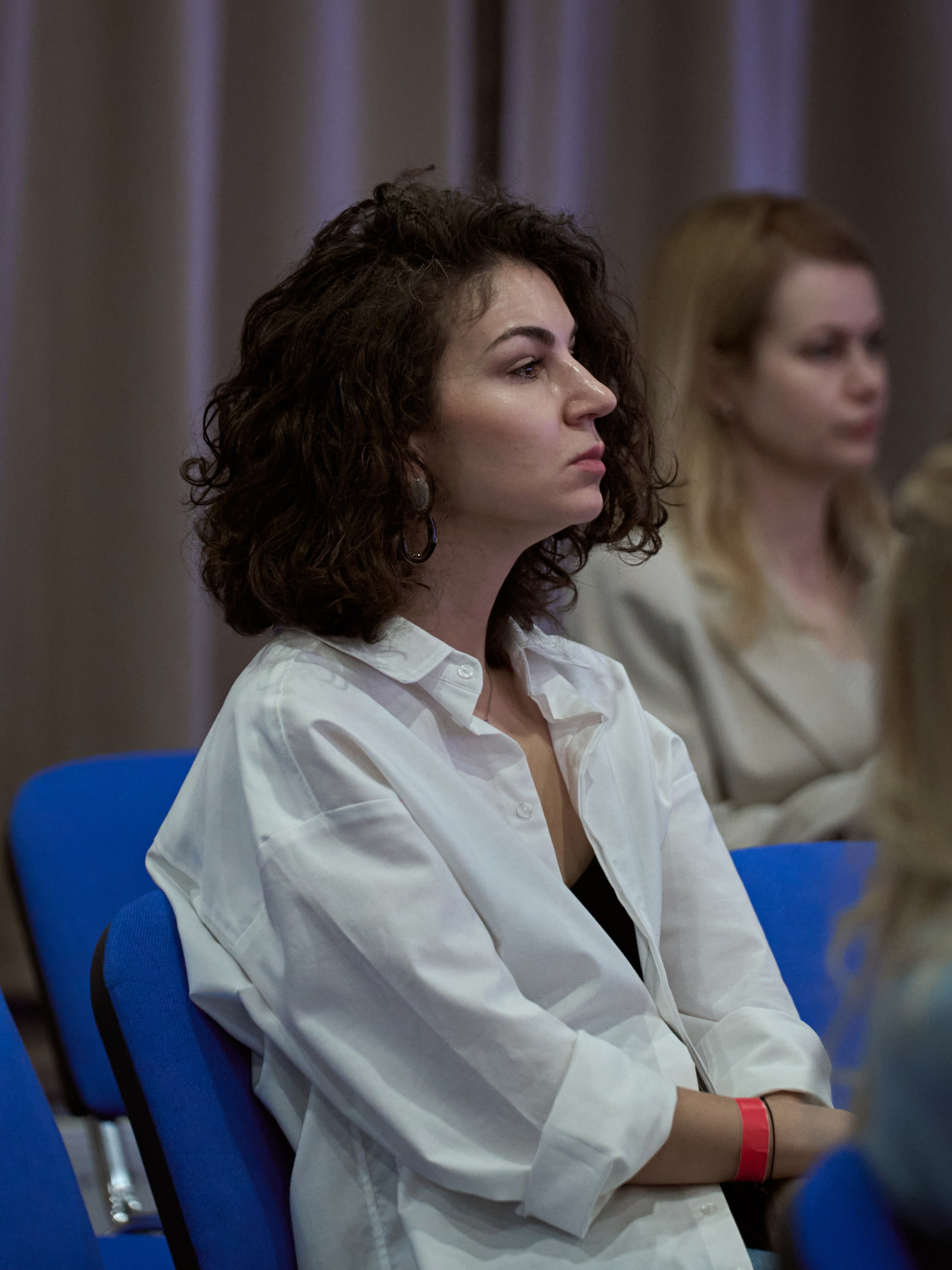 СЛУШАТЕЛИ. PRO-AGELESS