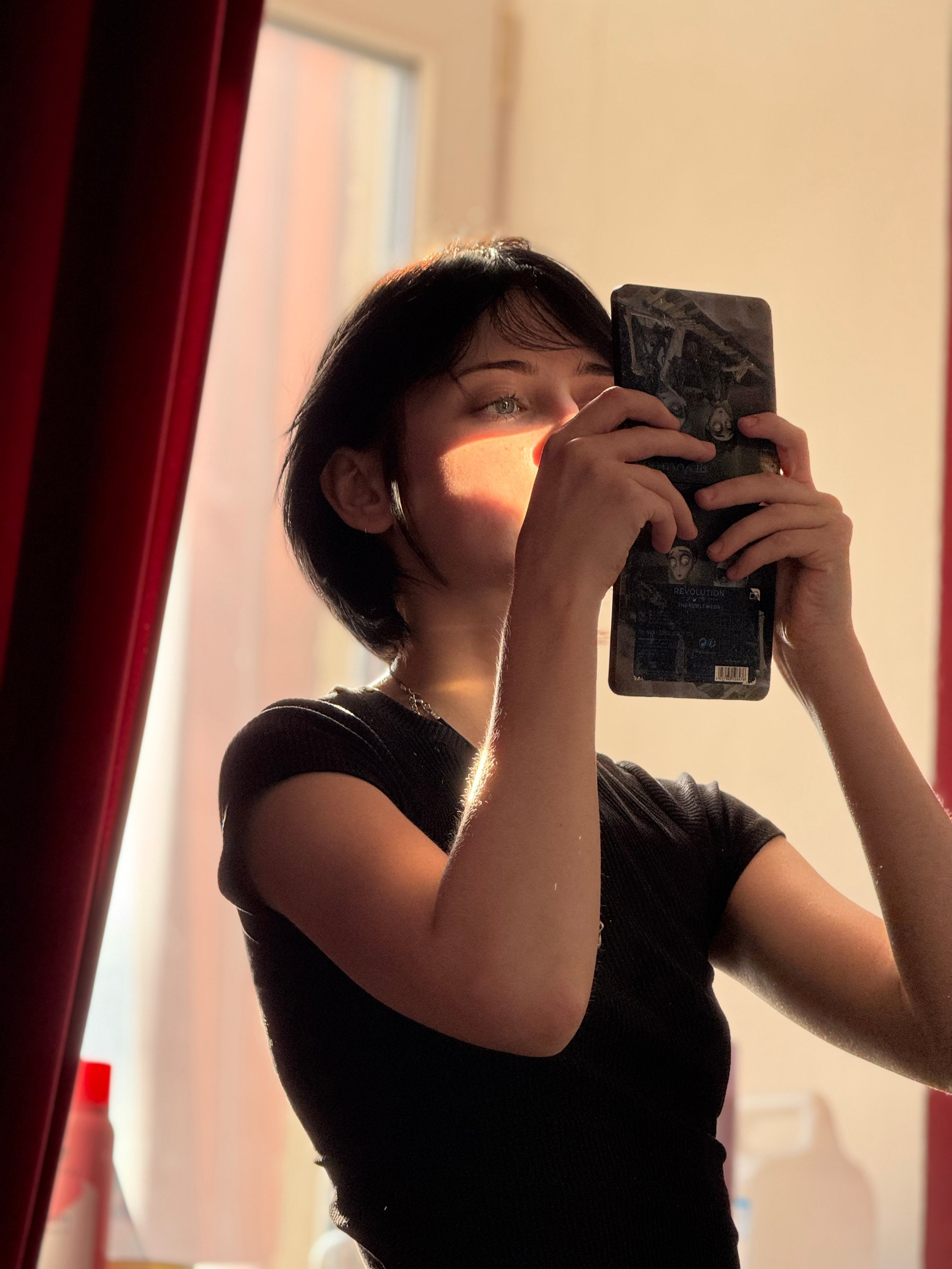 Режиссер Арсений Ганчуков, полный метр «Московские твари». Фотограф, оператор и рилсмейкер в Москве — Ася Палагута