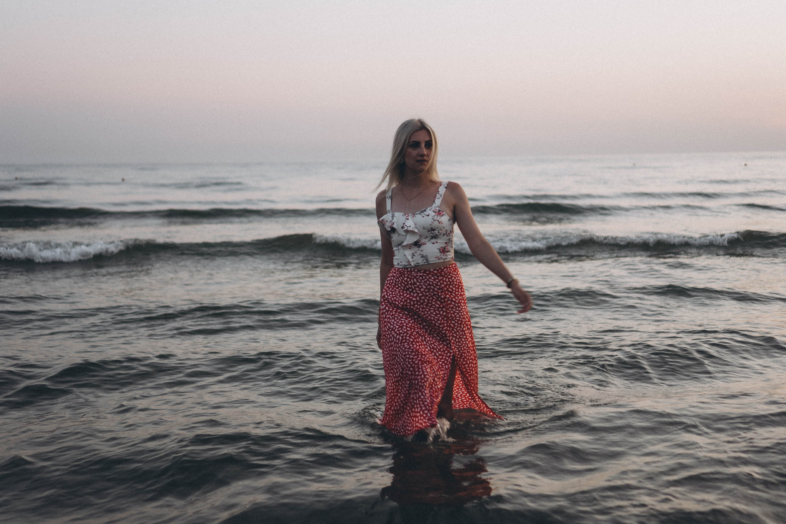 Июльский вечер на берегу черного моря. Профессиональный фотограф, Санкт-Петербург — Виктория Богомолова