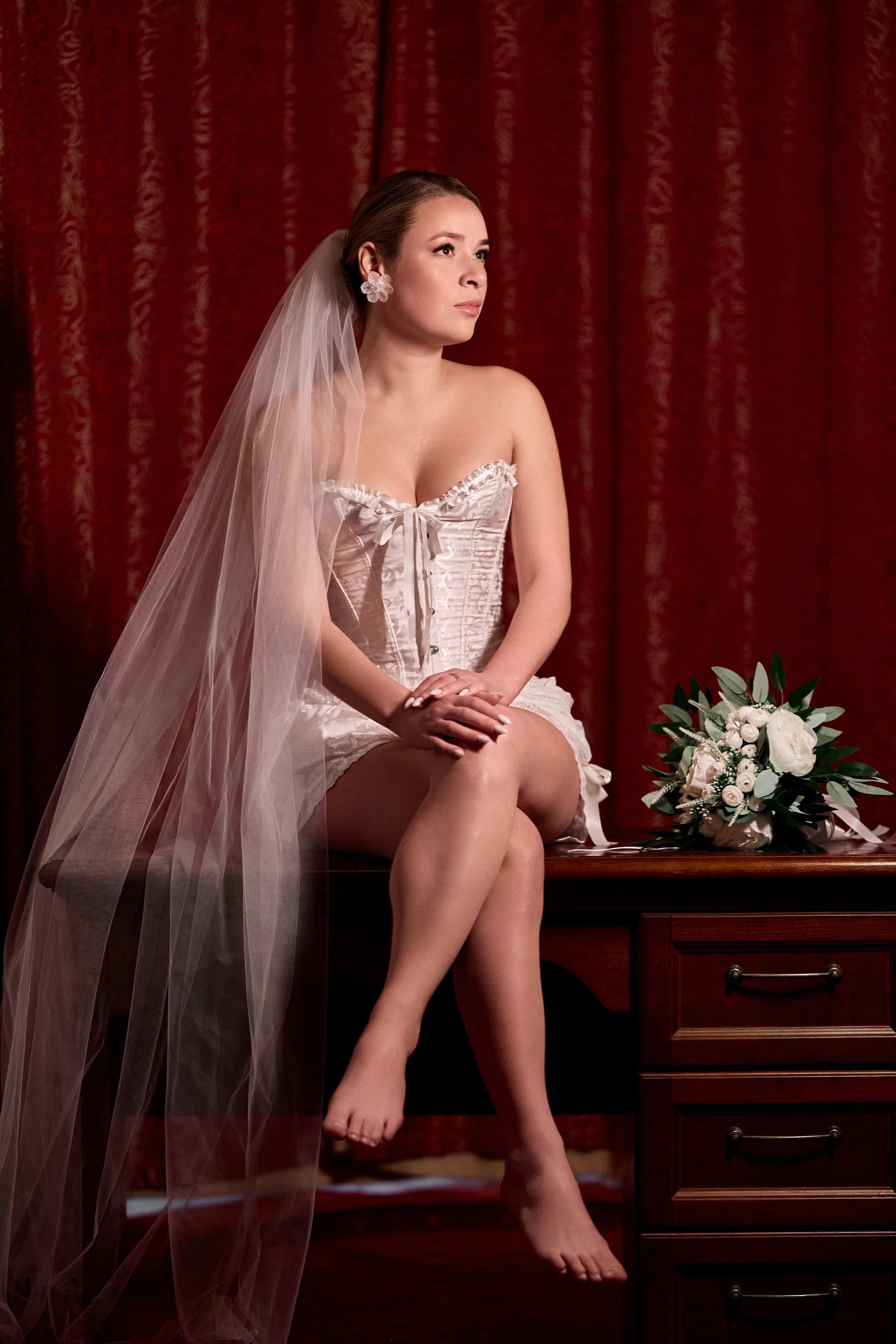 Утро невесты и свадебная фотосессия в гостинице