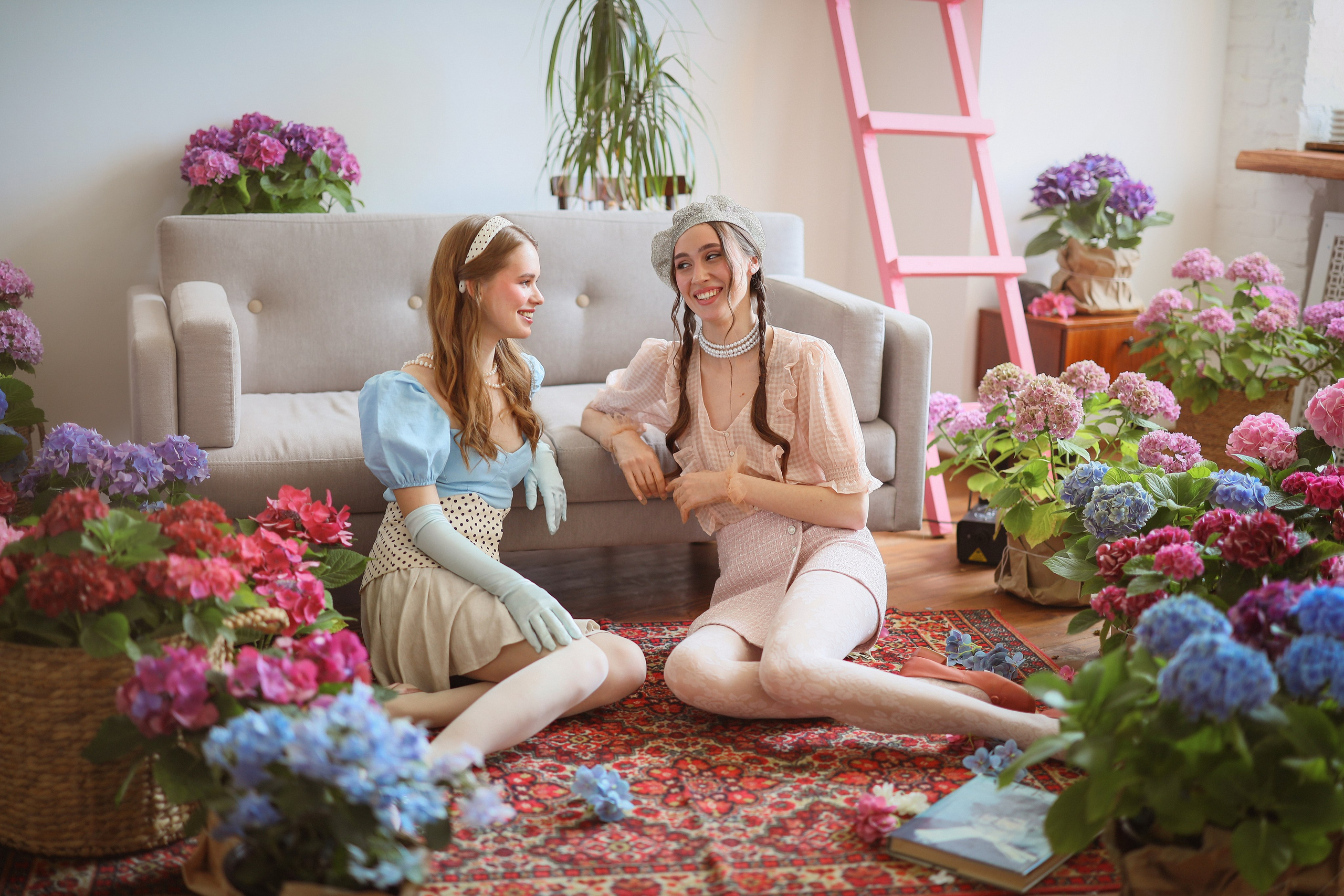 Фотосессия в гортензиях. Свадебный и семейный фотограф в Абхазии Жанна Соснина