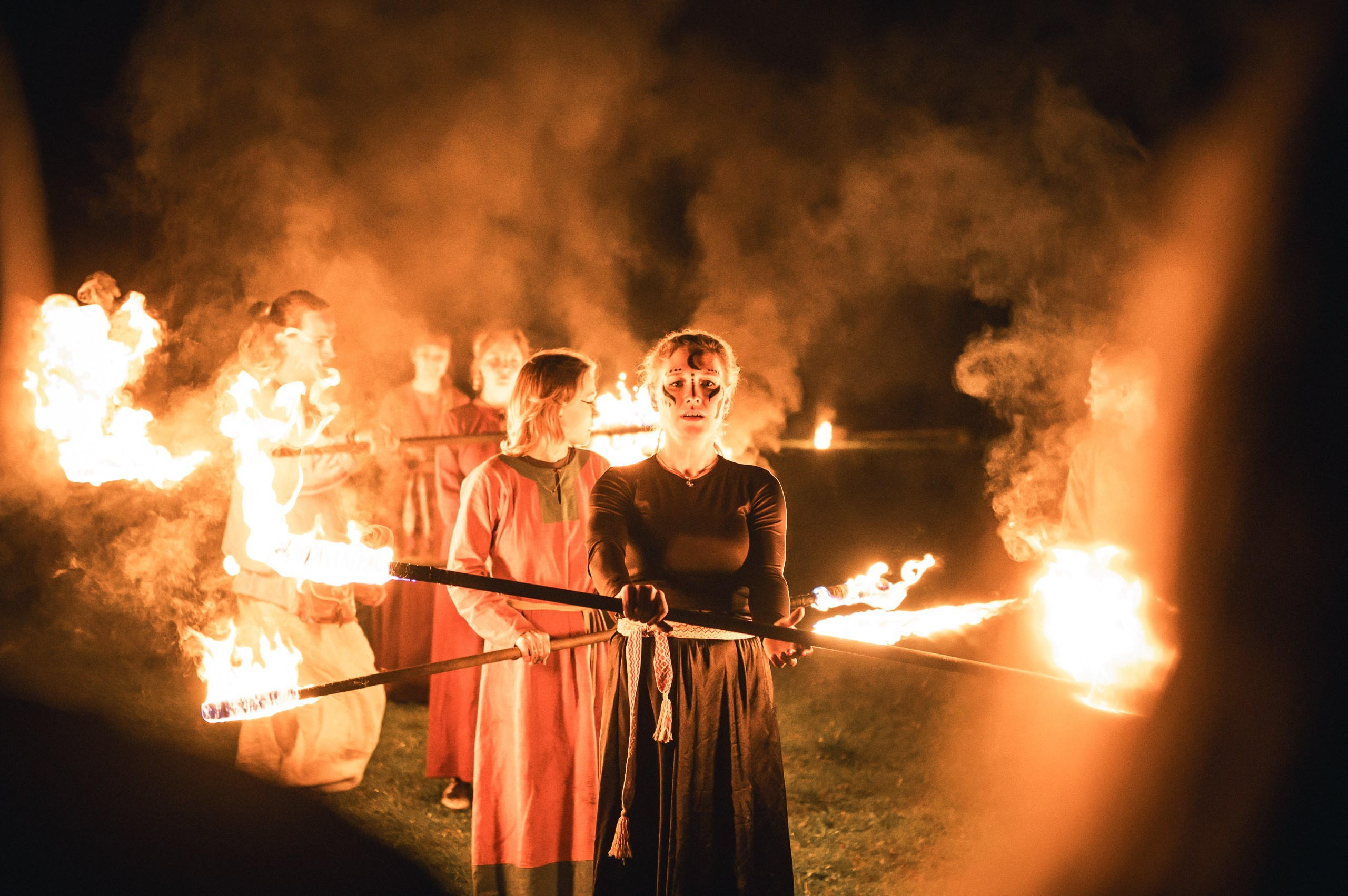 Шоу оригинального жанра «Пламя Феникса». Репортажный фотограф в Кирове Александр Лутошкин