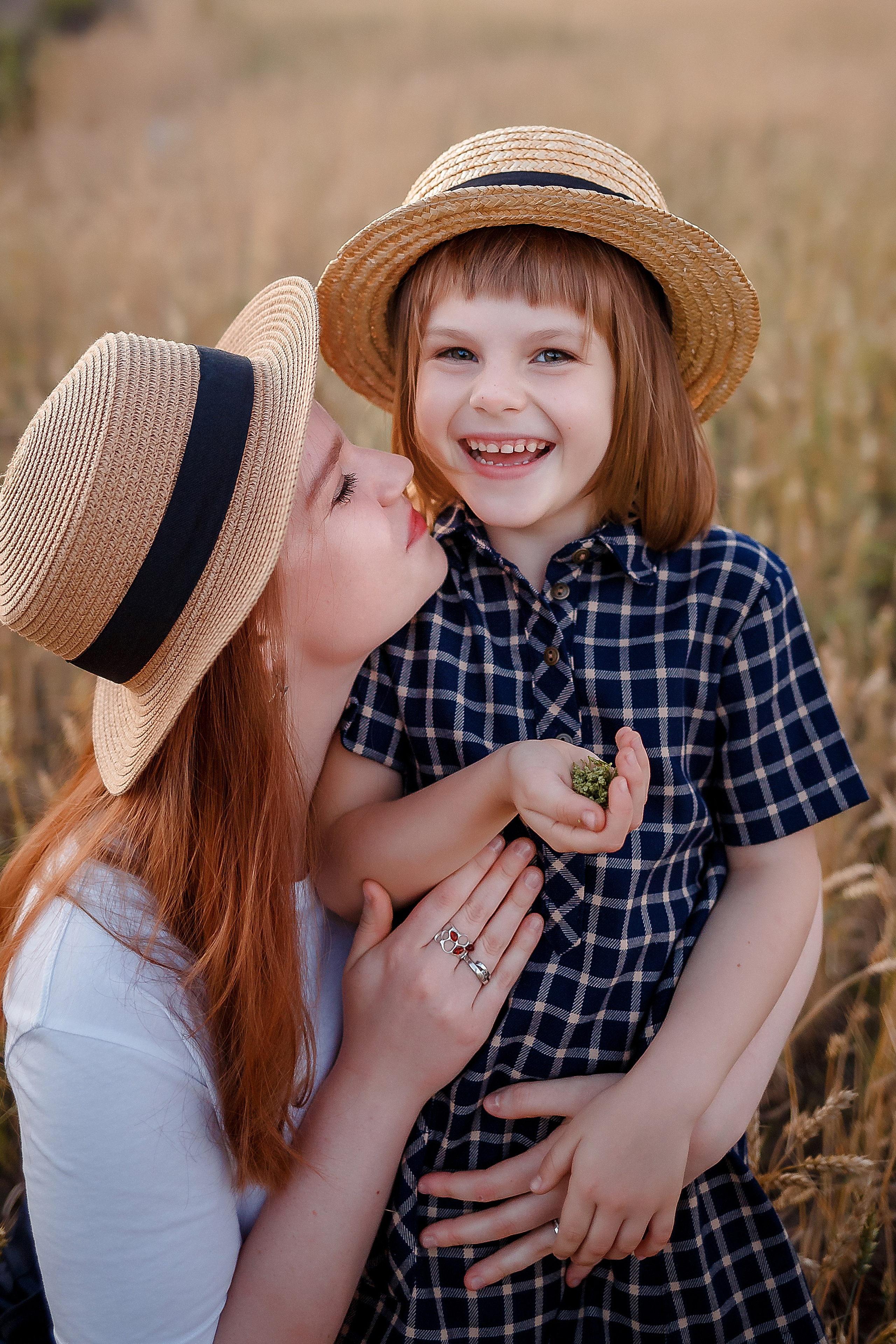 Однажды в поле. Семейный фотограф в Саратове Юлия Охотникова