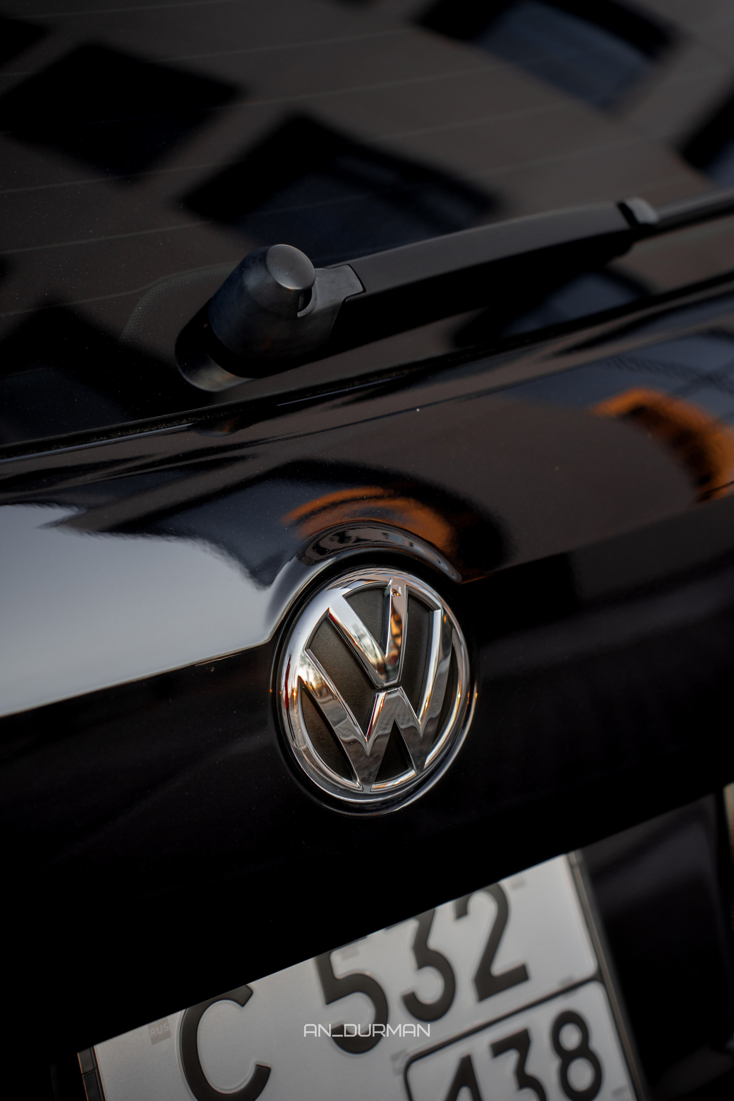 Volkswagen Passat. Фотограф, видеограф и пилот дрона на Байкале