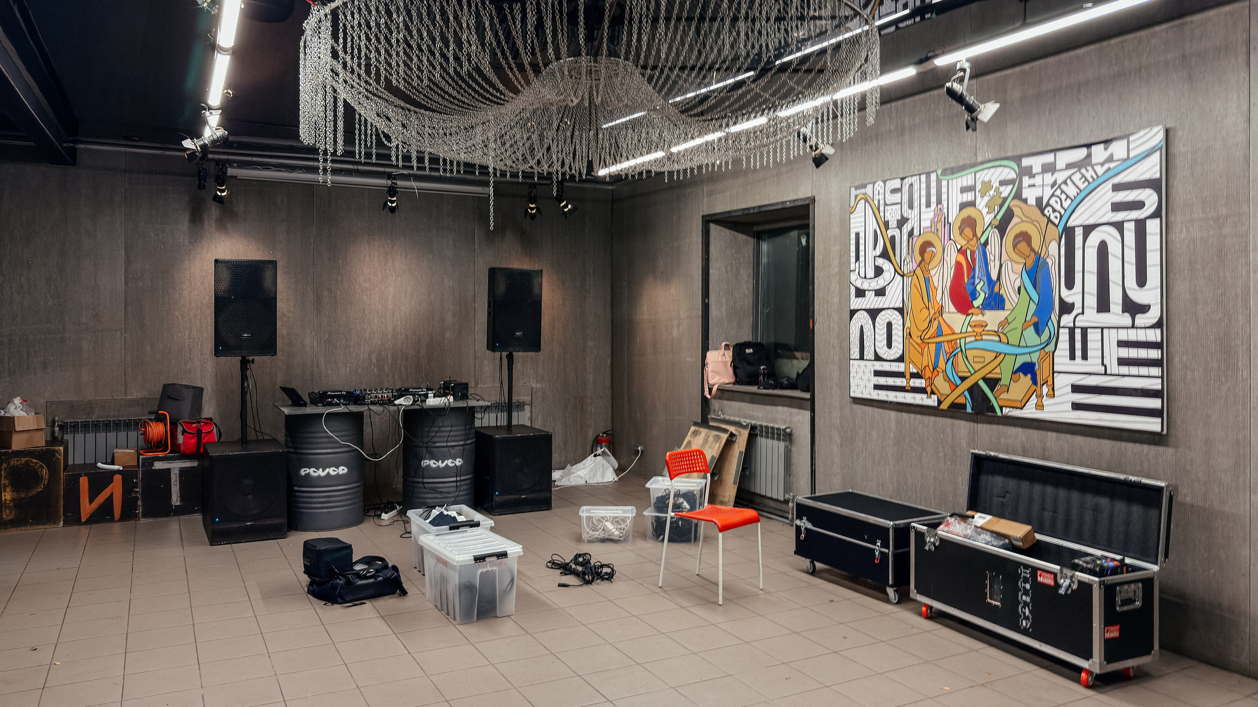 UCase. Контент съемка под ключ. Световое шоу / Москва и Мо