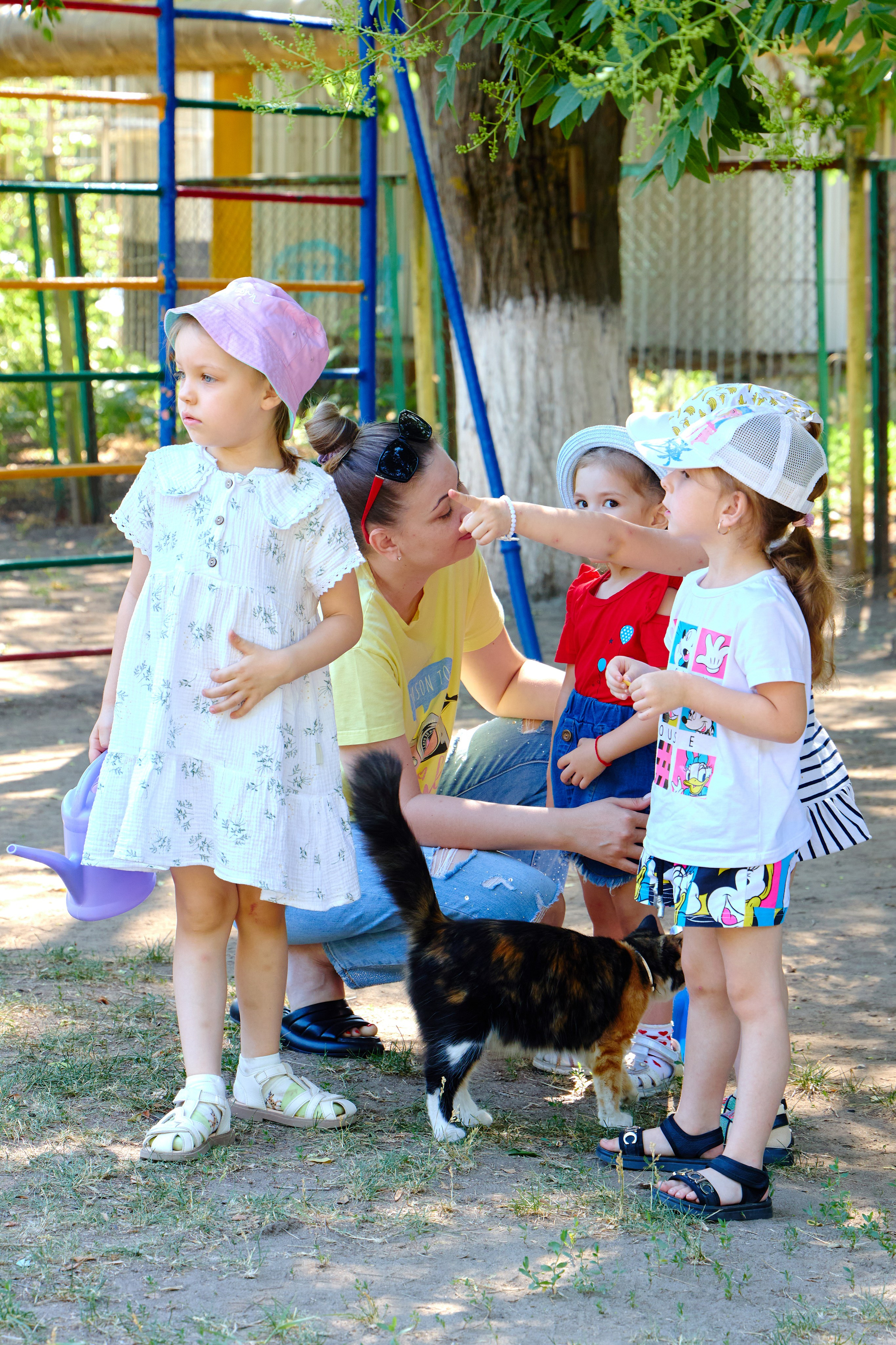 Пример летней съёмки в детском саду № 92 младшая группа Ромашки. Фотограф Выпускные альбомы Таганрог Сергей Коробченко