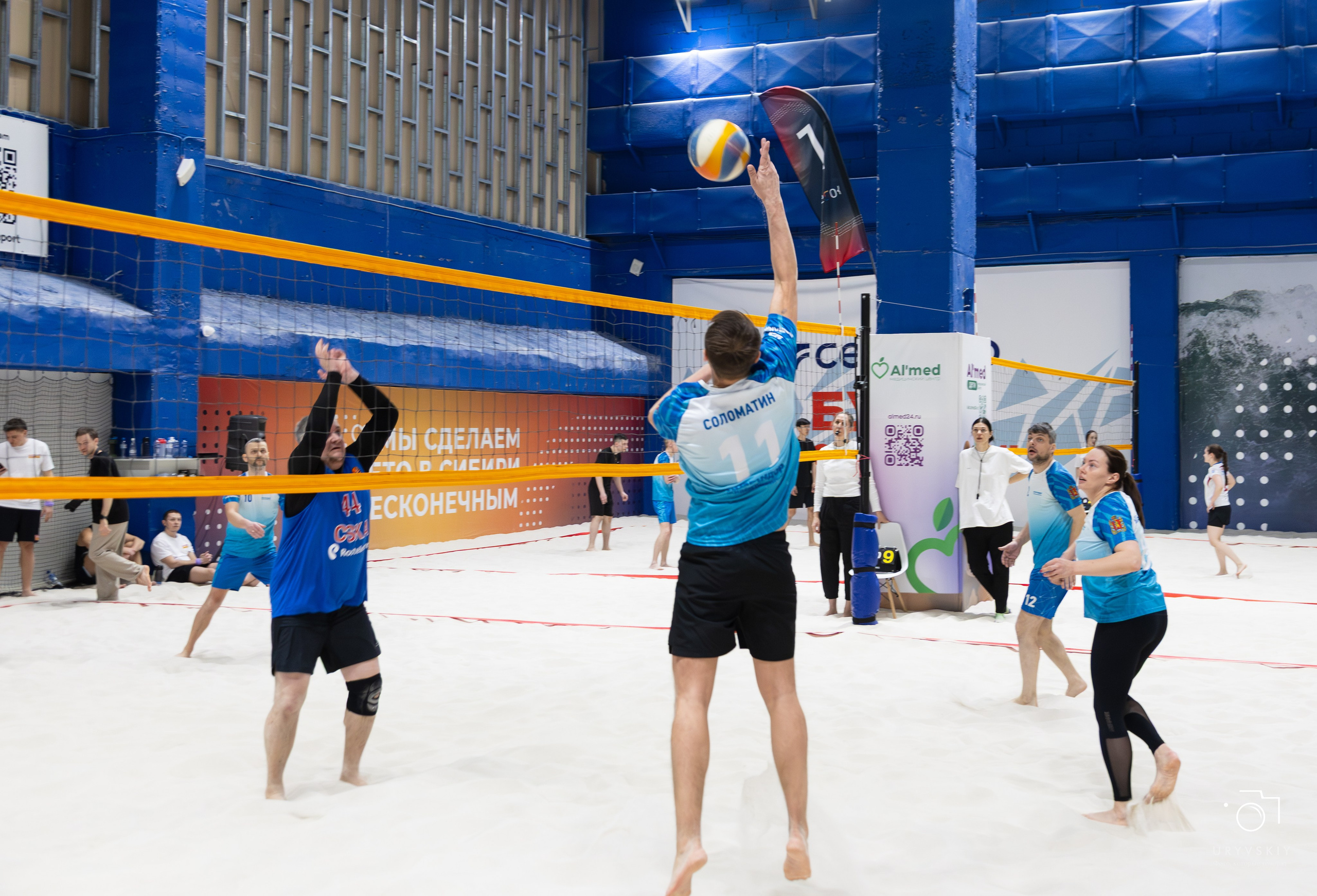 Турнир по пляжному волейболу ГК Командор. Игорь Урывский. Фотограф Красноярск