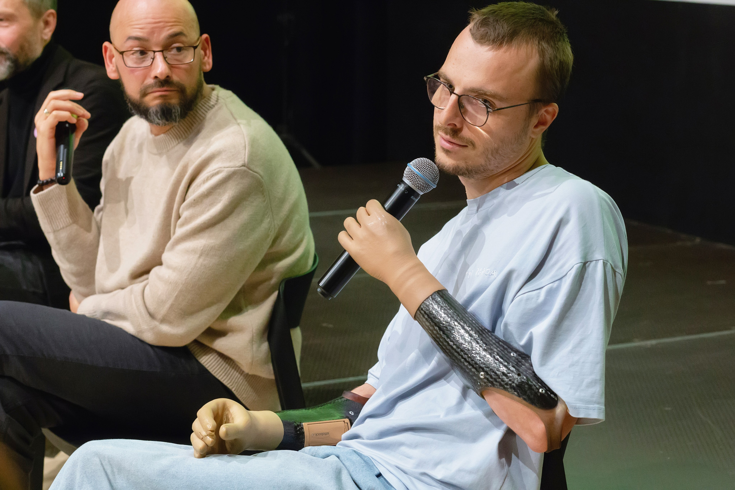 Фотосъемка дискуссии в Новой Голландии СПБ Публичное мероприятие. Портретные фотосессии, контент-съемки, репортаж