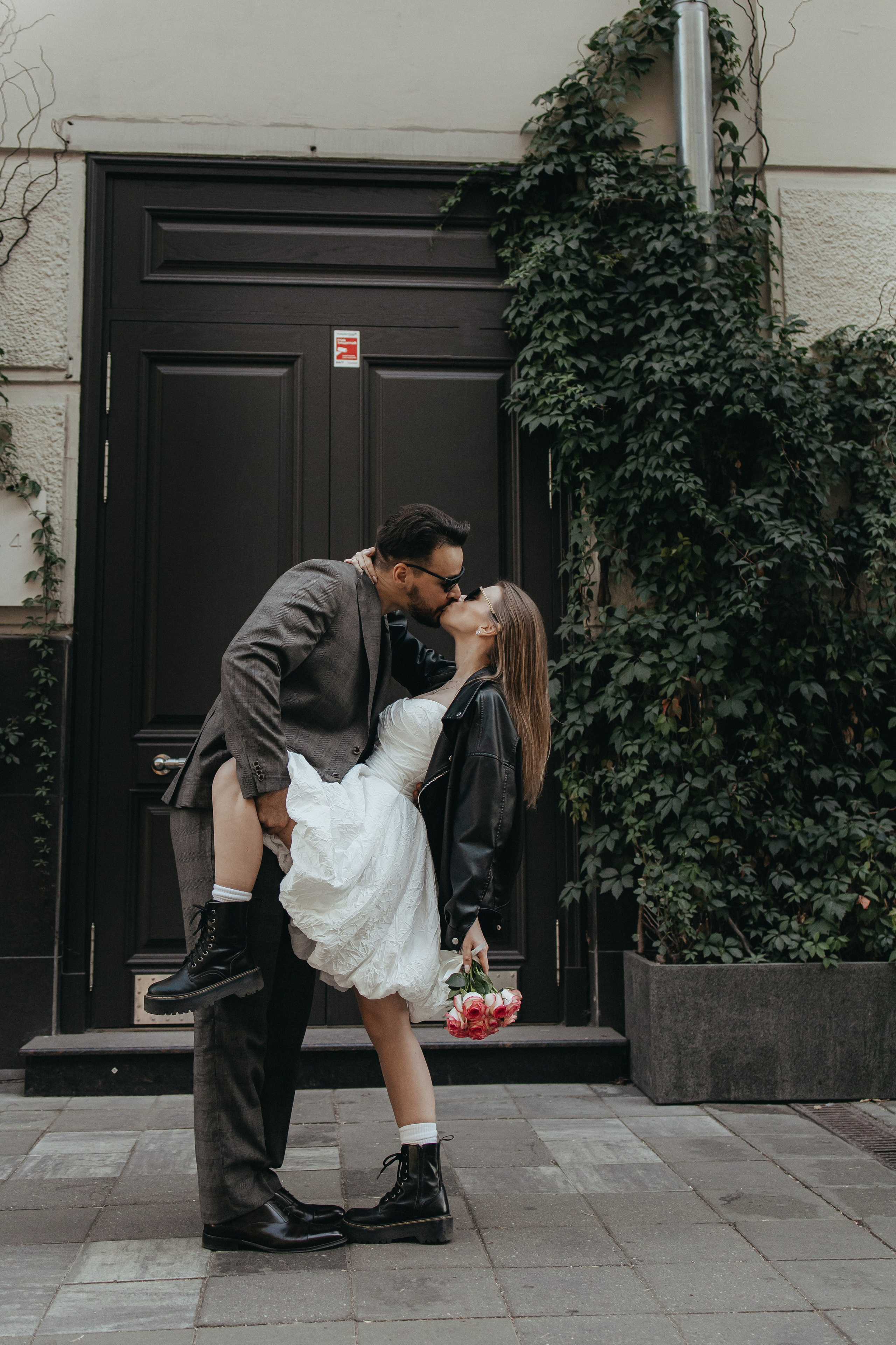 Свадебная прогулка на Патриках. Семейный фотограф в Москве, Щелково, Фрязино _ Виктория Степанова