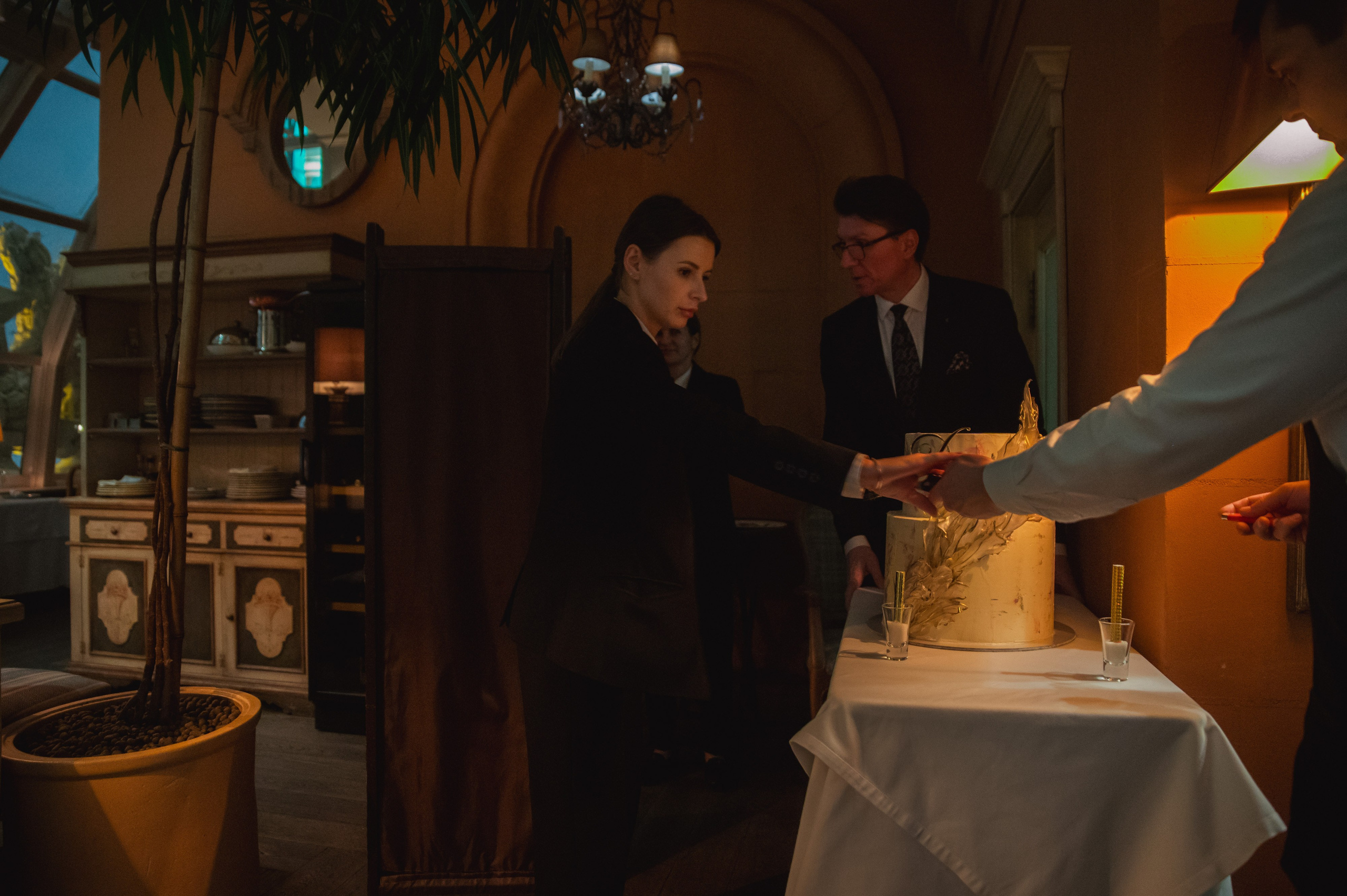 Свадебная фотосессия в Radisson Collection Hotel мск. Свадебный и портретный фотограф в Москве Жердев Даниил