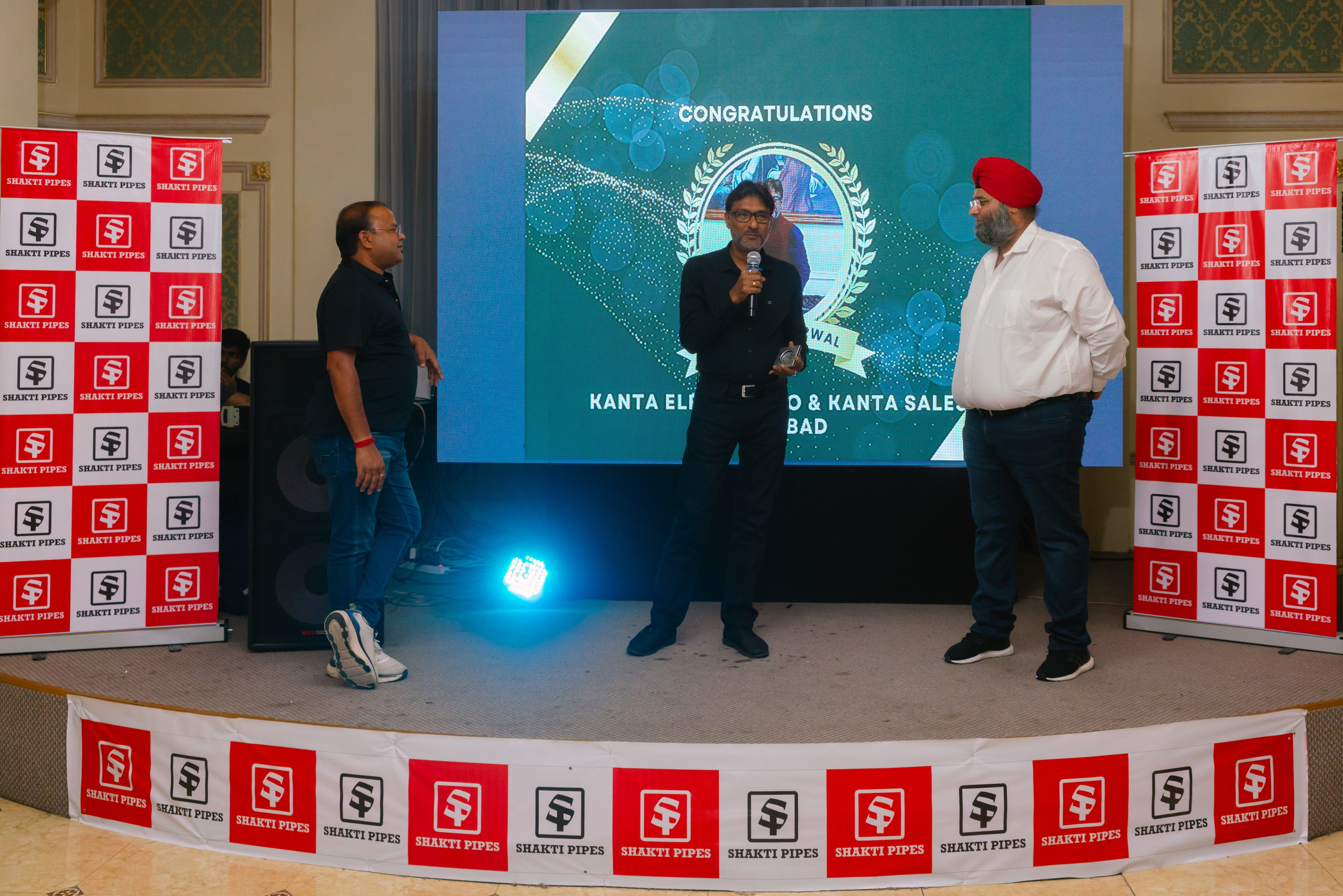 Shakti Pipes. Профессиональная съемка в Алматы