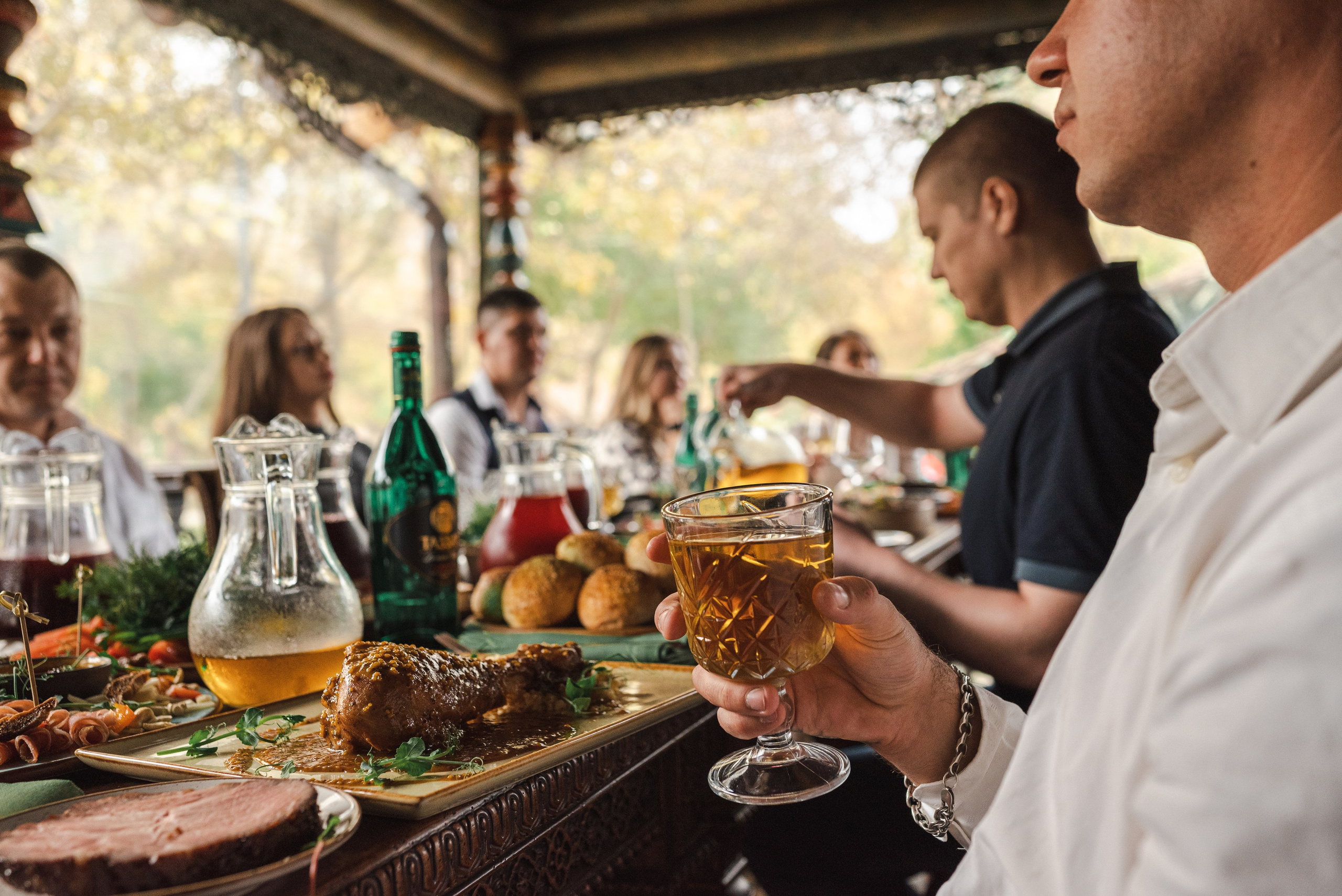 Свадебная фотосессия в Каменске-Шахтинском парке Лога. Фотограф в Каменске-Шахтинском Ольга Сагал