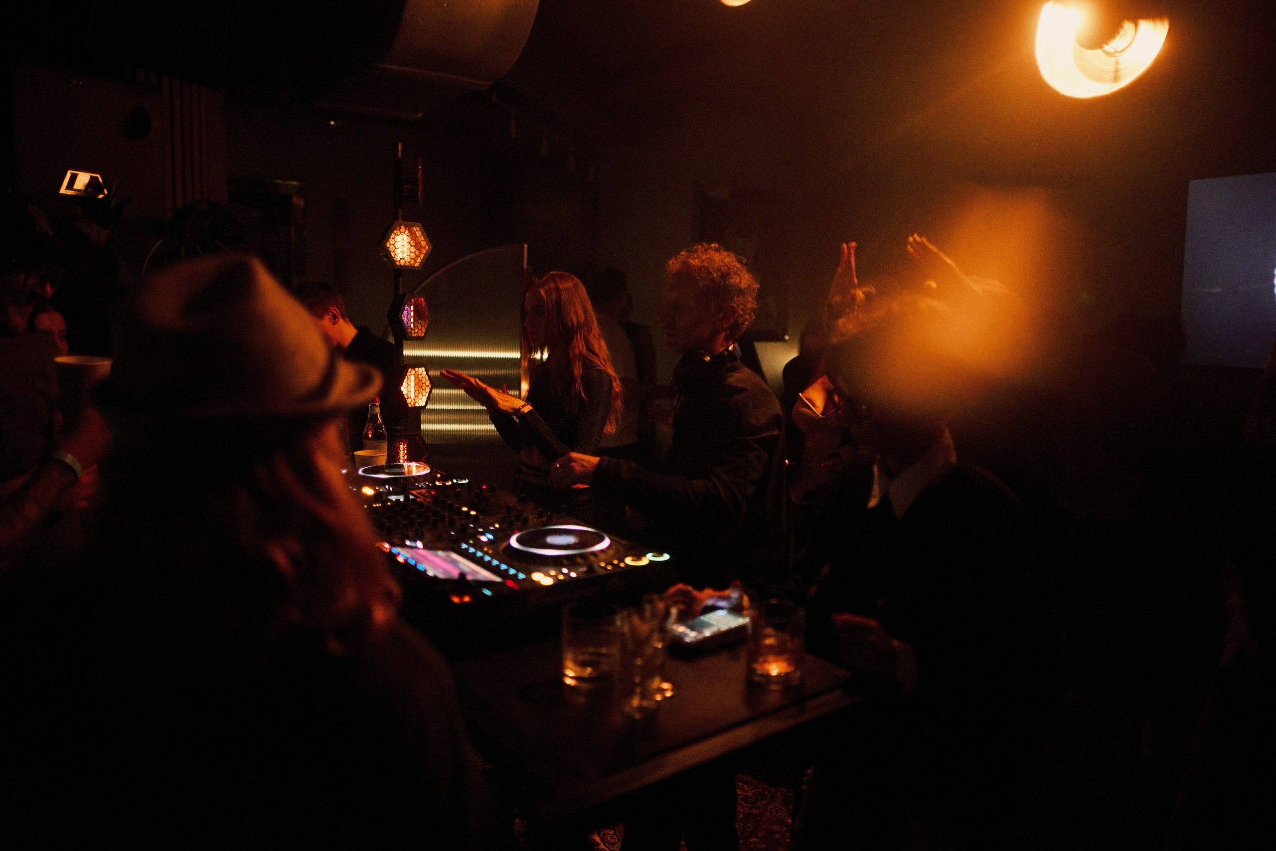 Dj Nils в Сочи. RetroChic Фото