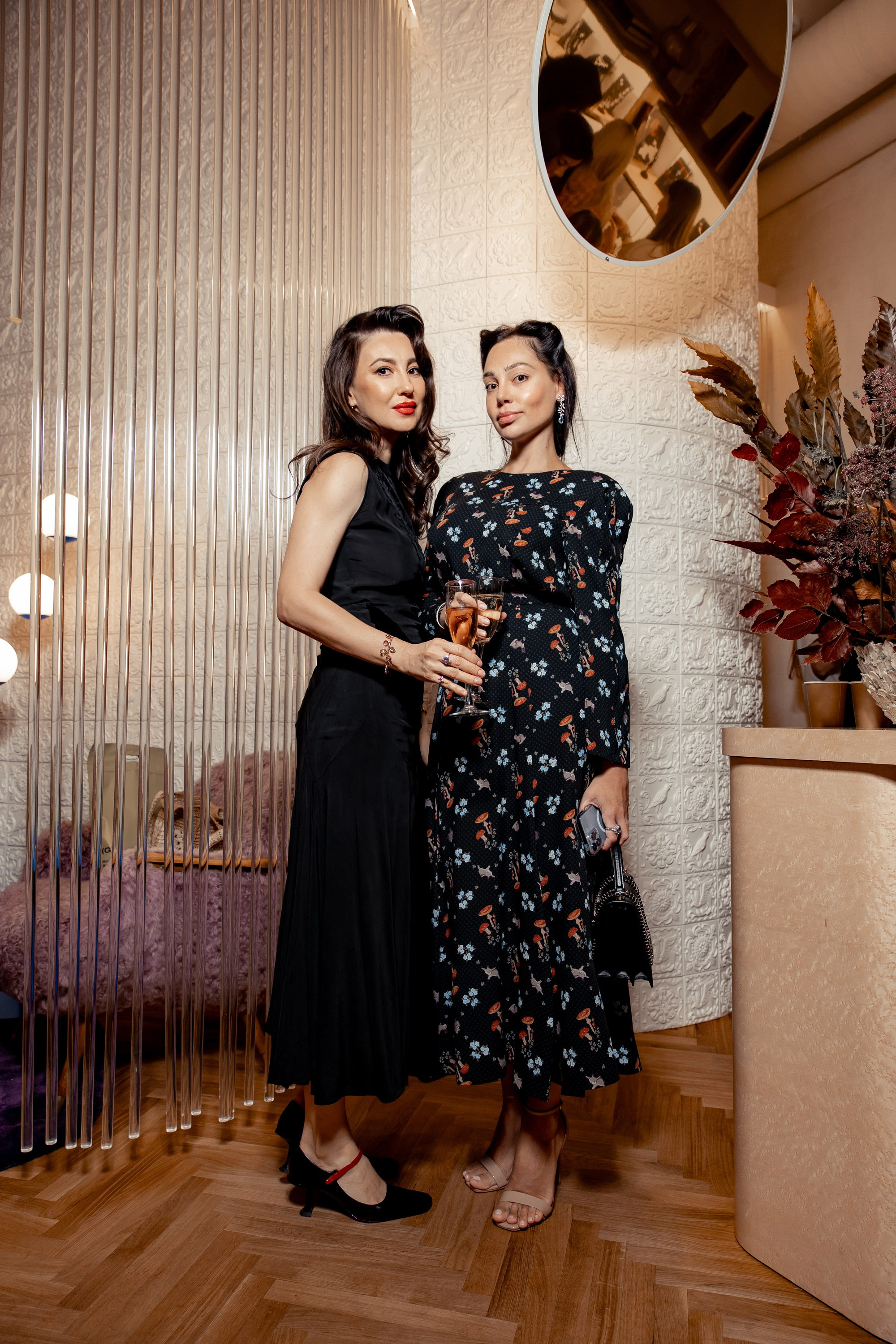 Презентация коллекции цветных драгоценностей в Le Noir. Главная