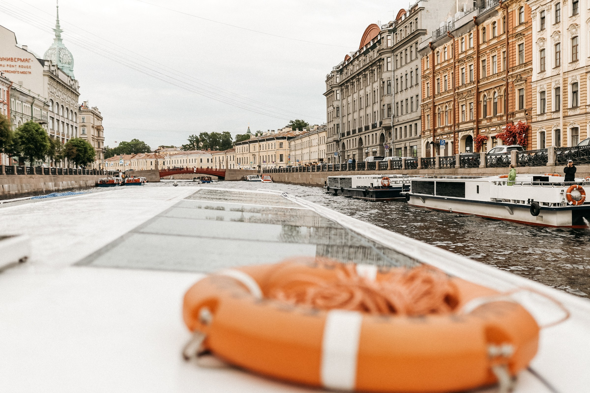 Репортажный фотограф на кораблик Питер