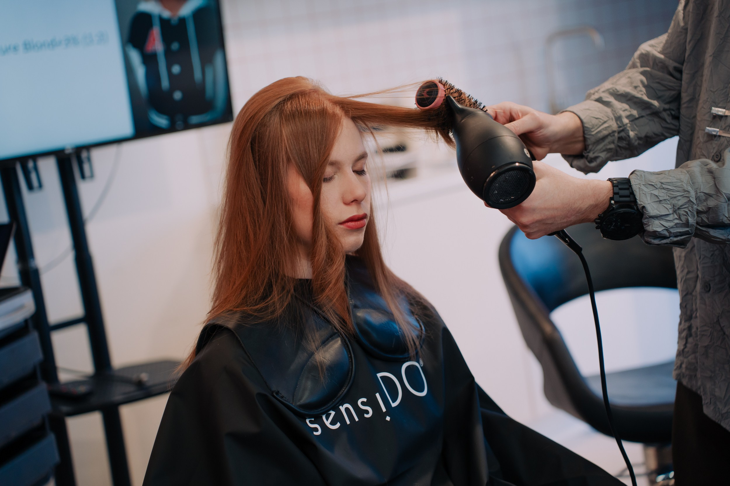 Мастер класс по стрижкам от Олега Курникова. Портретный и репортажный фотограф в Санкт-Петербурге Максим Пашков