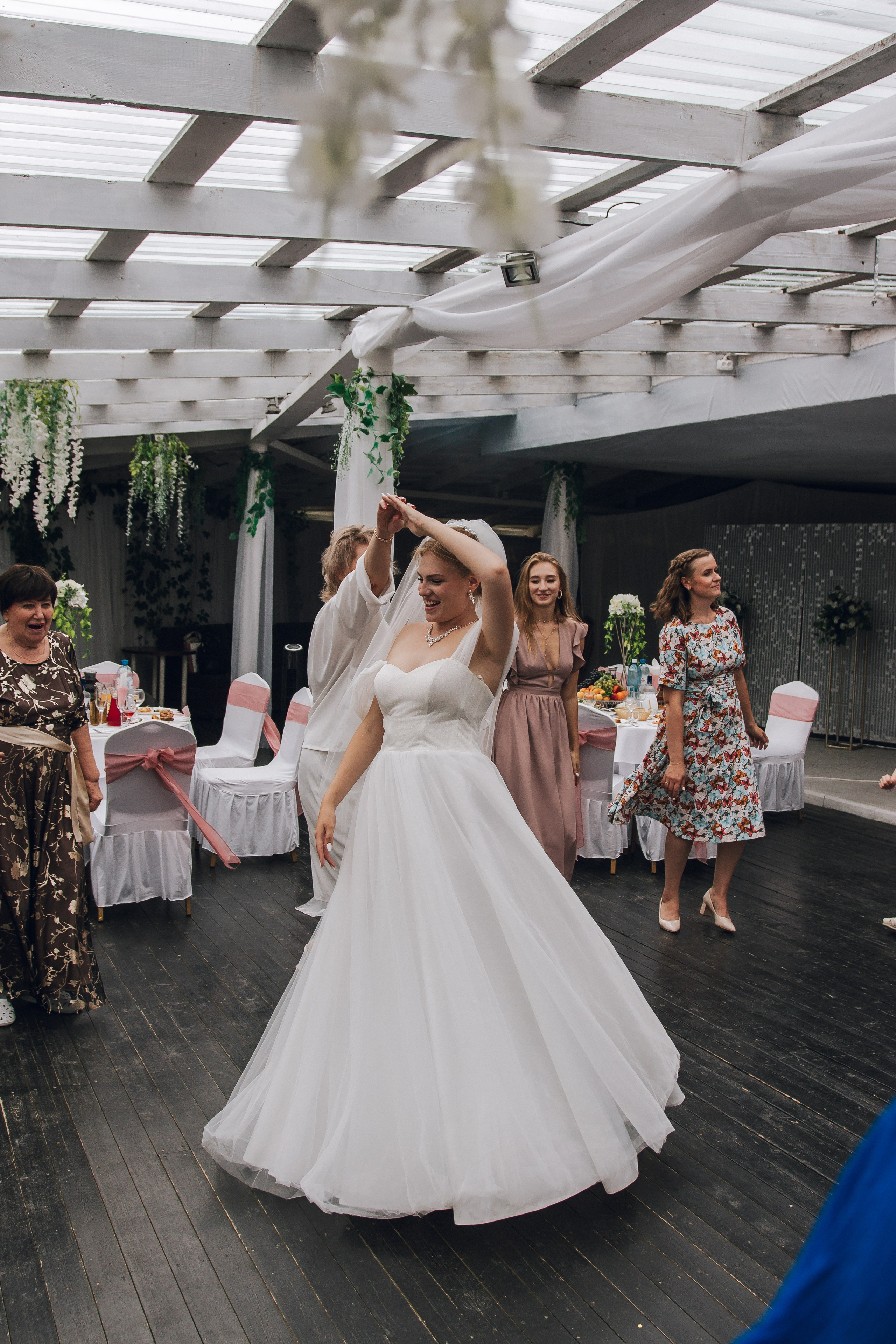 Дарья и Влад ЗАГС и Банкет. Фотограф Новосибирск