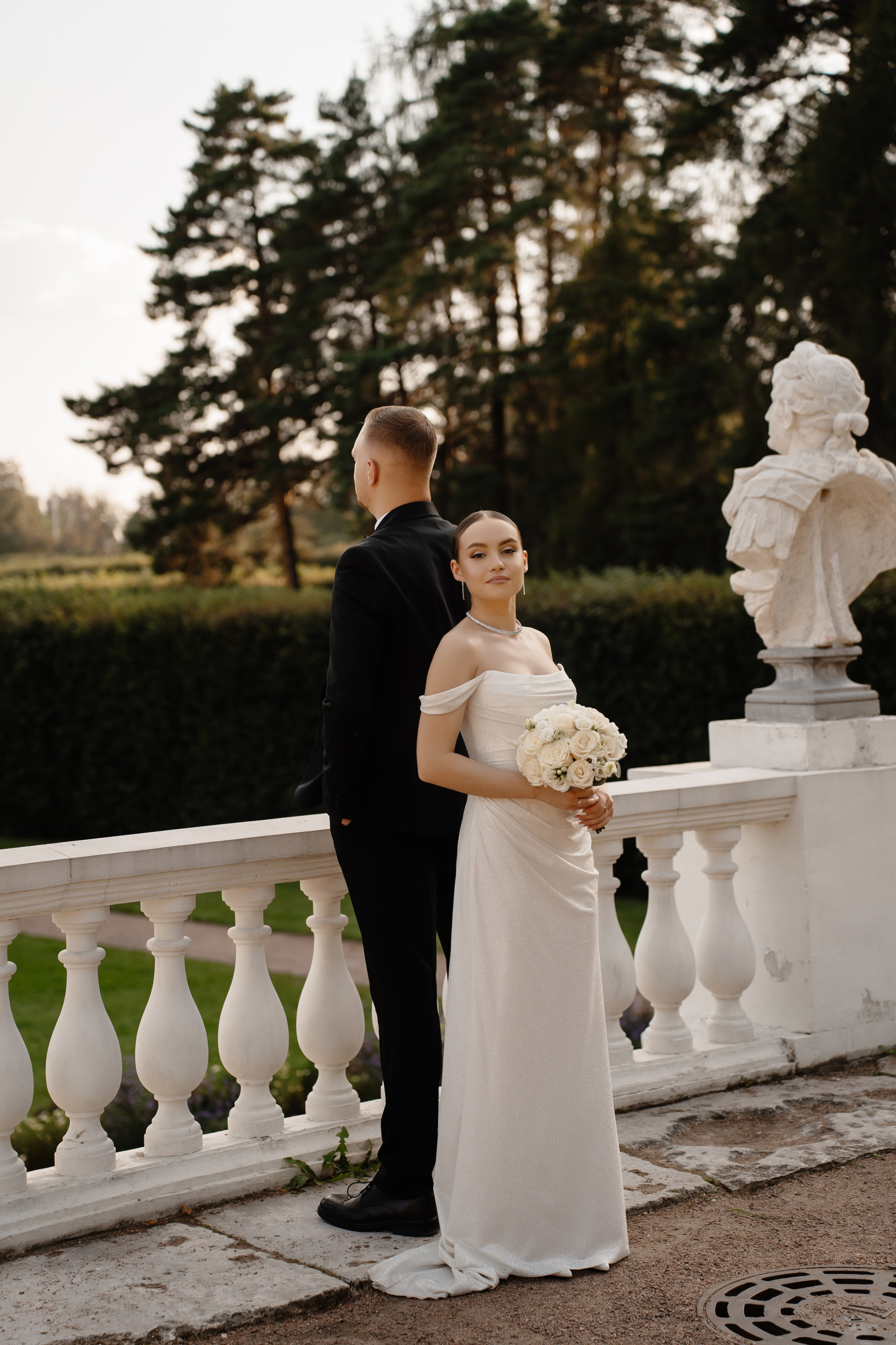 Свадебная фотосессия в парке Архангельское. Свадебный и семейный фотограф в Москве Светлана Зоткина