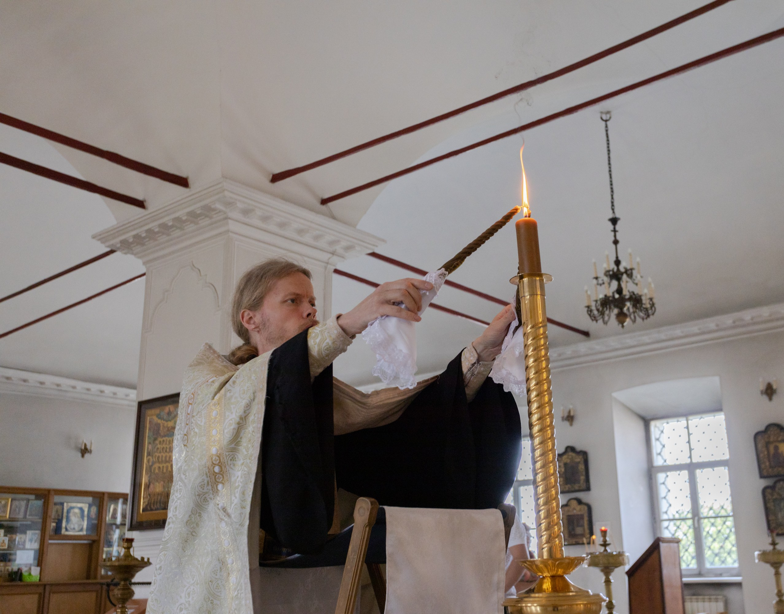 Свадьба, роспись в ЗАГСе, венчание, крещение, выписка из роддома — фотосъёмка. Визуальная упаковка брендов и проектов через фото и видеопроизводство