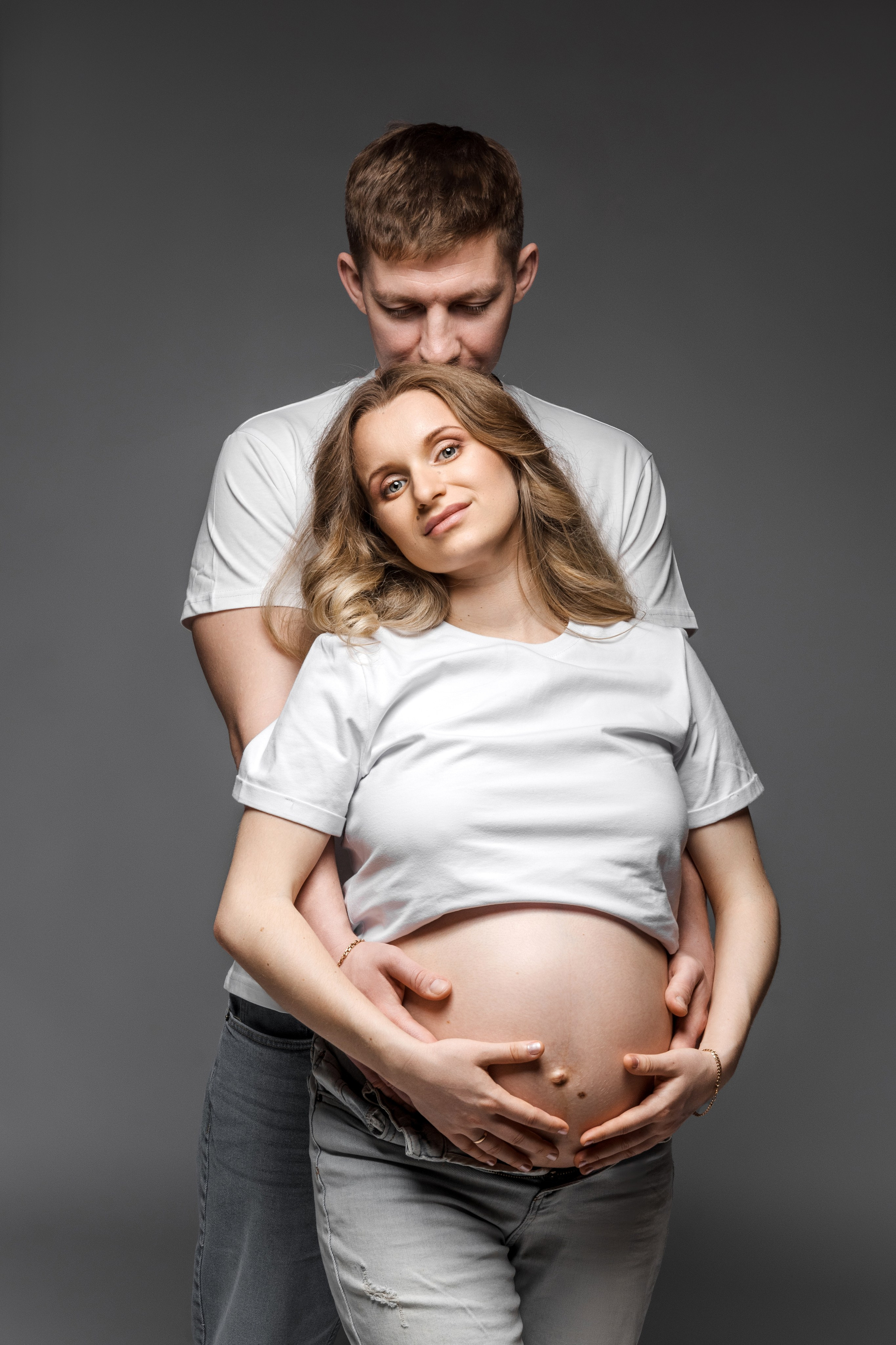 Беременность. Индивидуальные, семейные, студийные съемки в Серпухове и за пределами