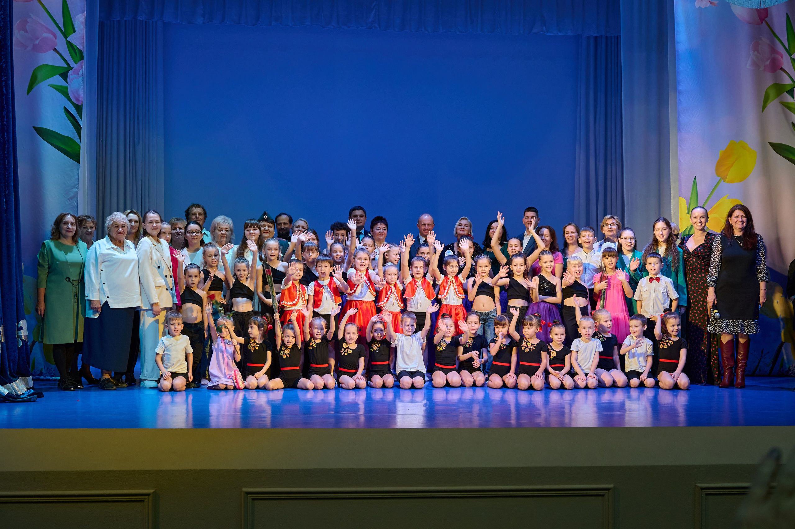 День матери. Марьина роща. Жизнь курорта Кабардинка в фотографиях