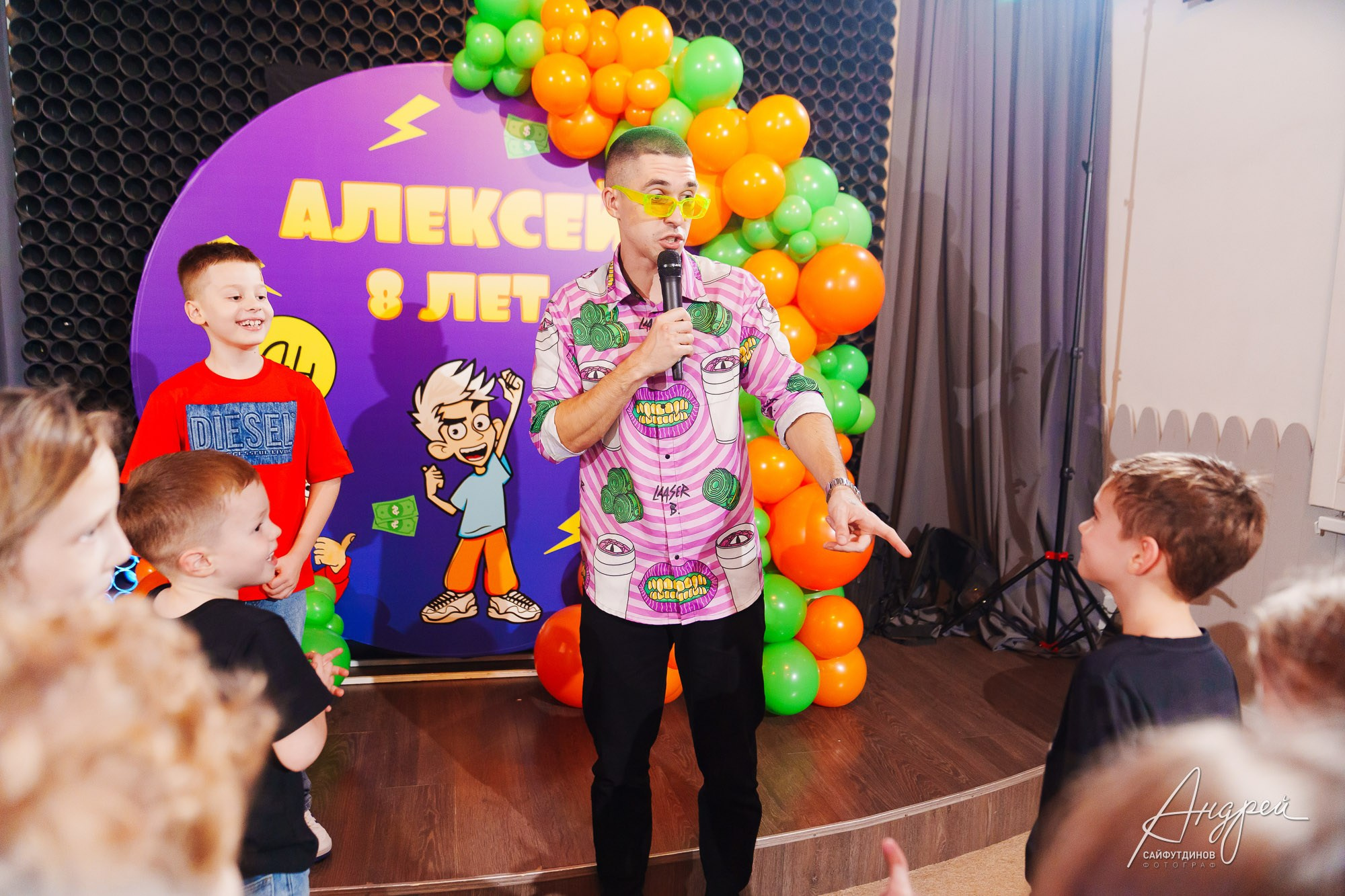 День Рождения Лёши. Лофт «Стрелка». Свадебный и семейный фотограф в Ростове-на-Дону. Андрей Сайфутдинов