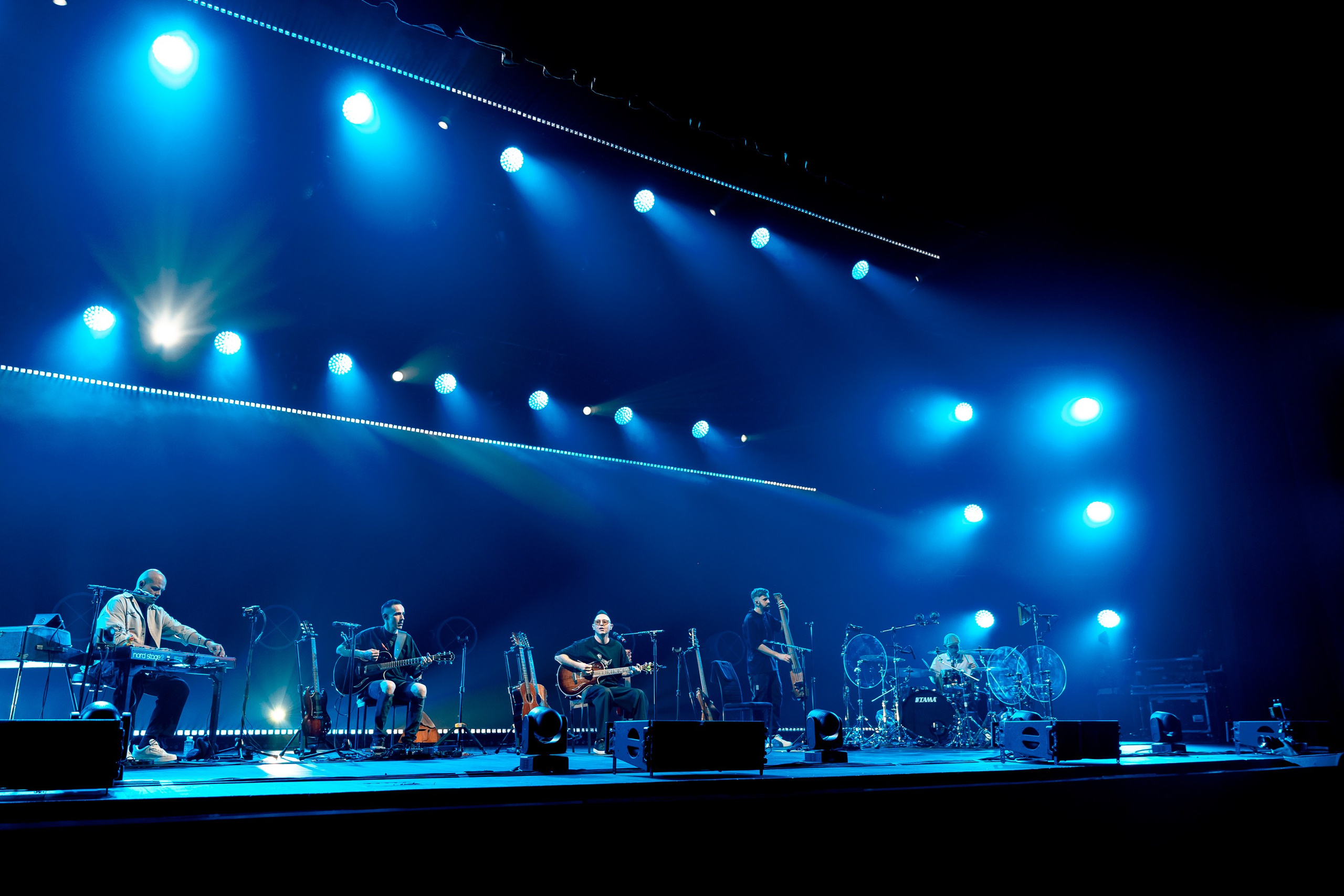 Звери. Магия музыки в кадре: Концертная Фотография