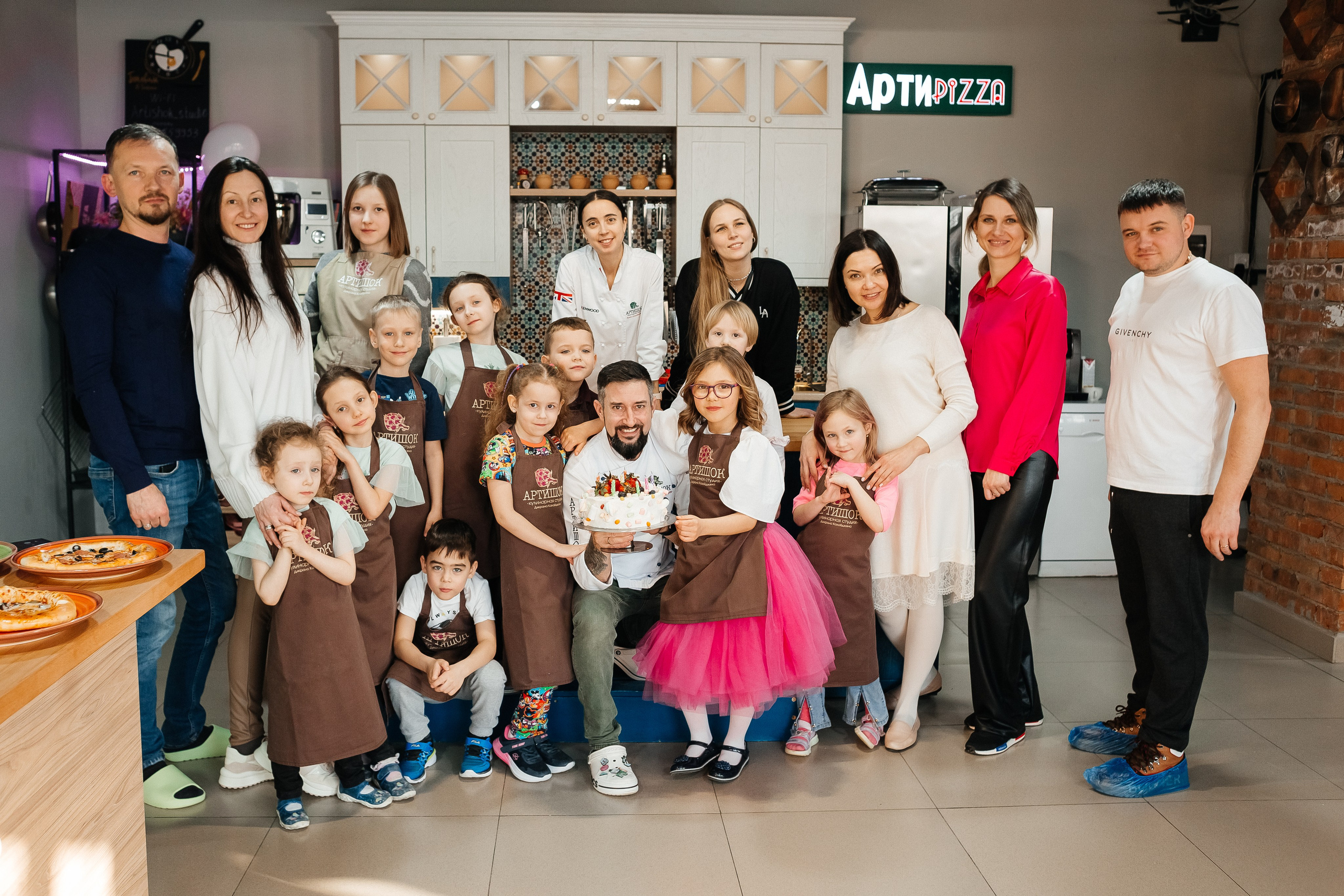 Детский мастер-класс в «АРТиШОК». Фотограф Кемерово | Сергей