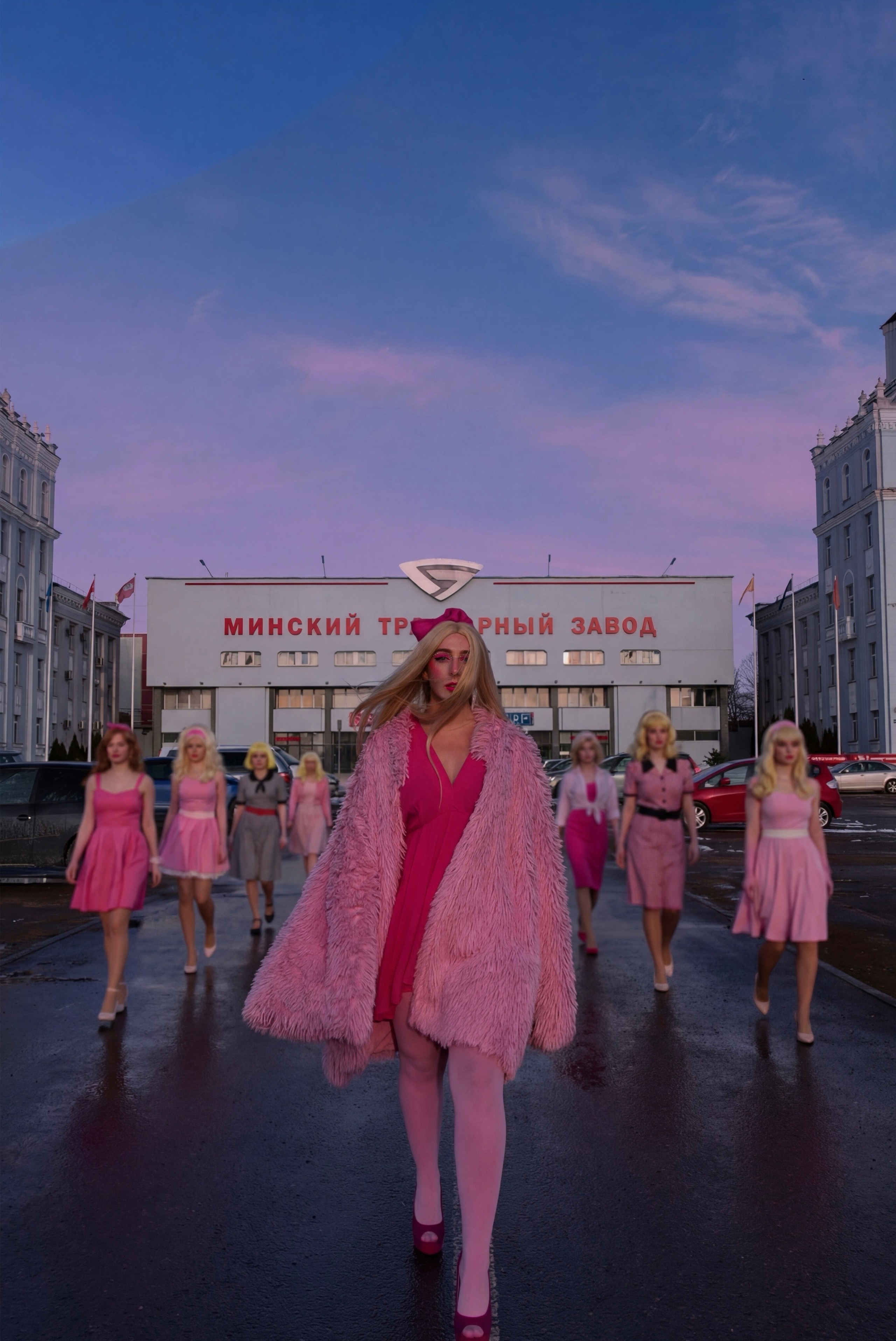 Заводская Барби