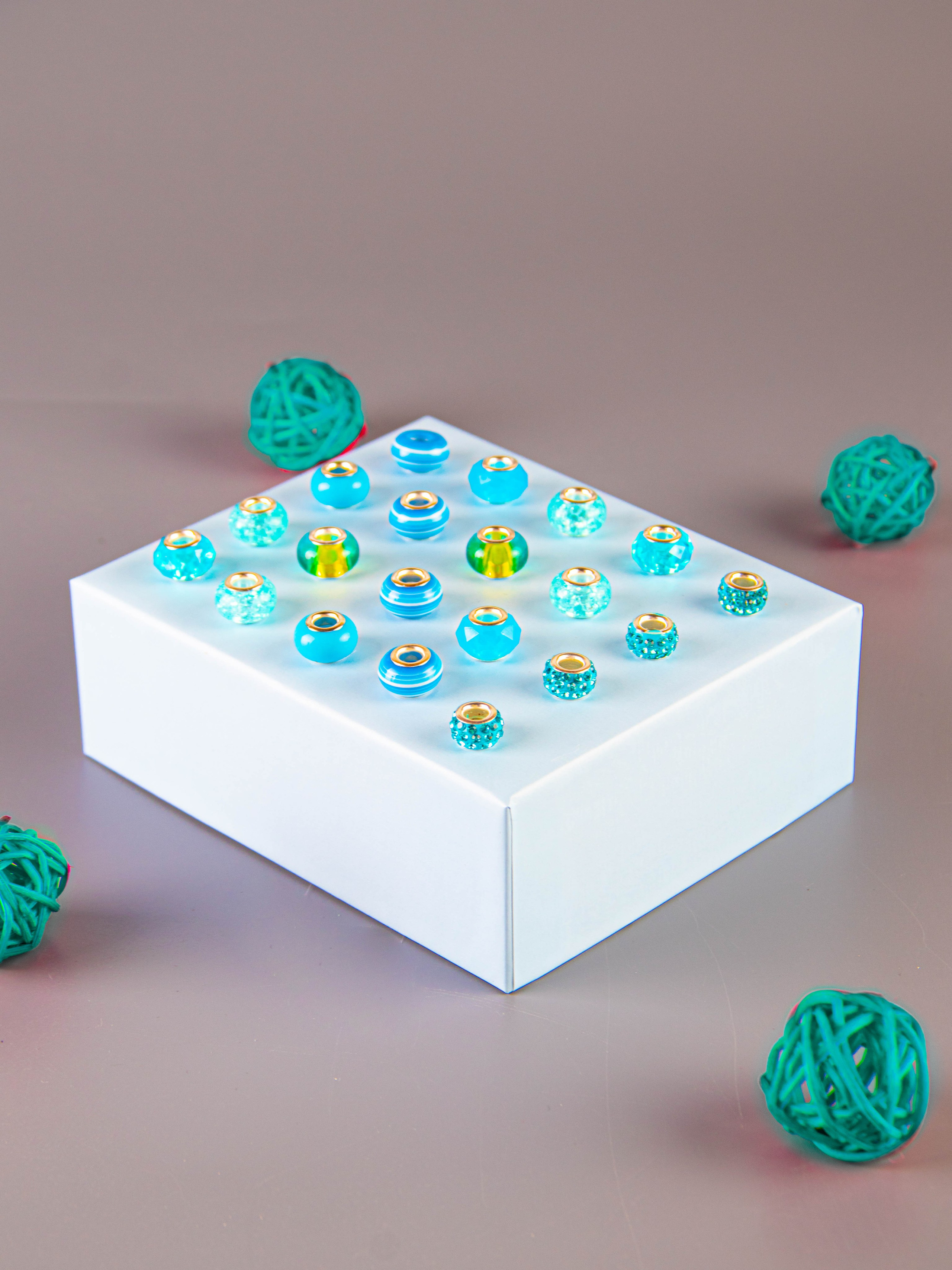 Набор по созданию браслетов (голубой). «Матрица»