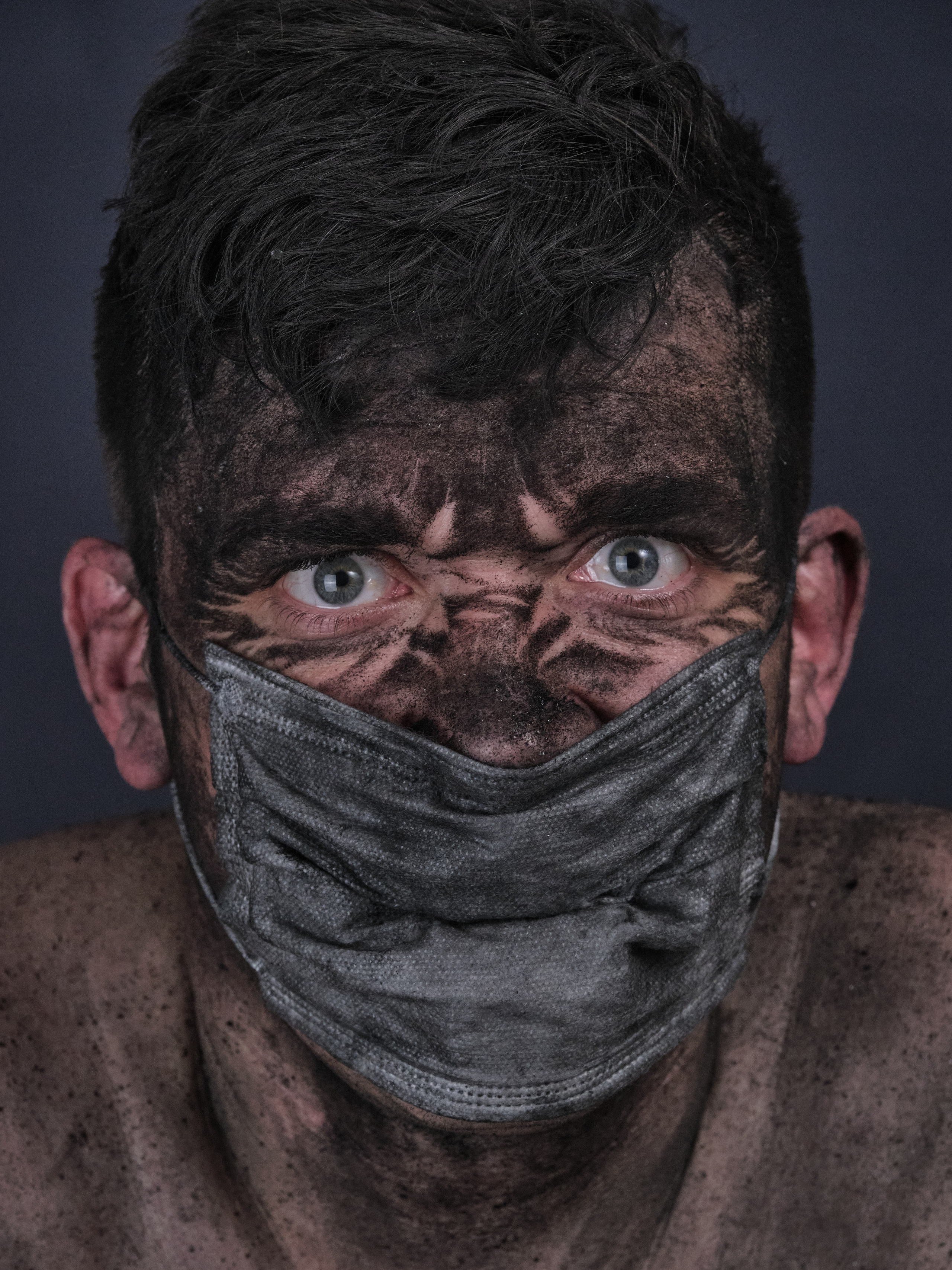 Автопортрет. Юреализм