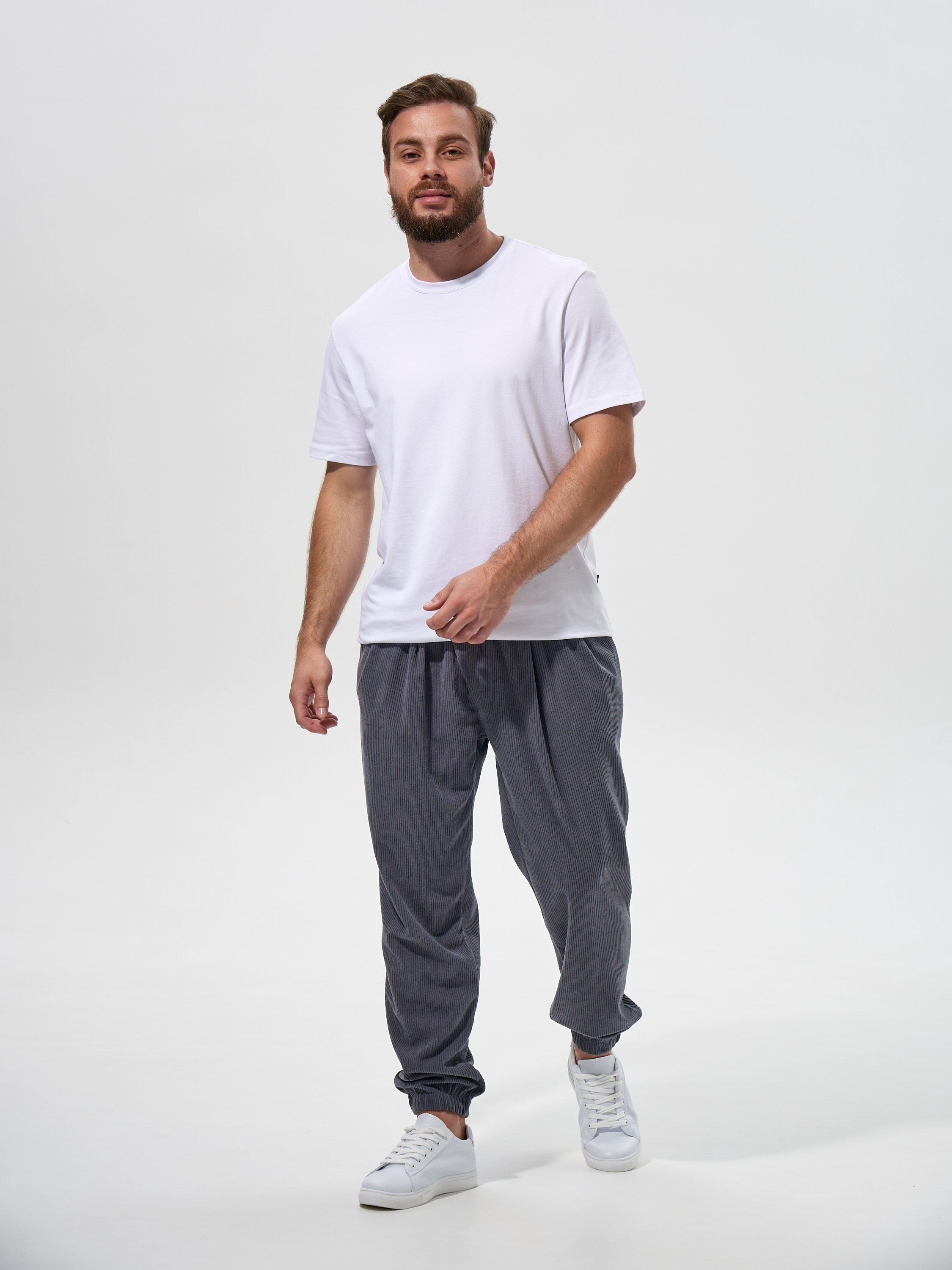 Янис. Профессиональная фотосъёмка для маркетплейсов. Краснодар. Александр Москаленко