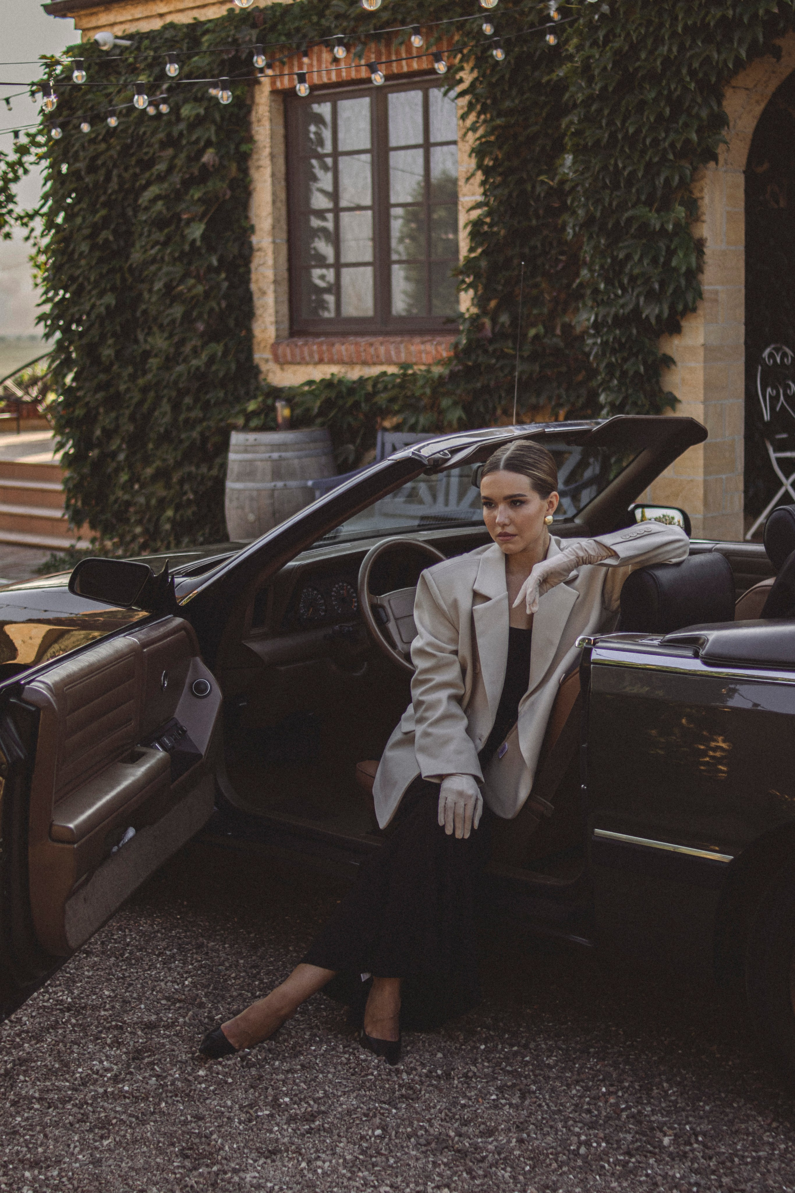 Уличная фотосессия винодельня. Я — фотограф, который помогает запечатлеть самые важные моменты вашей жизни!