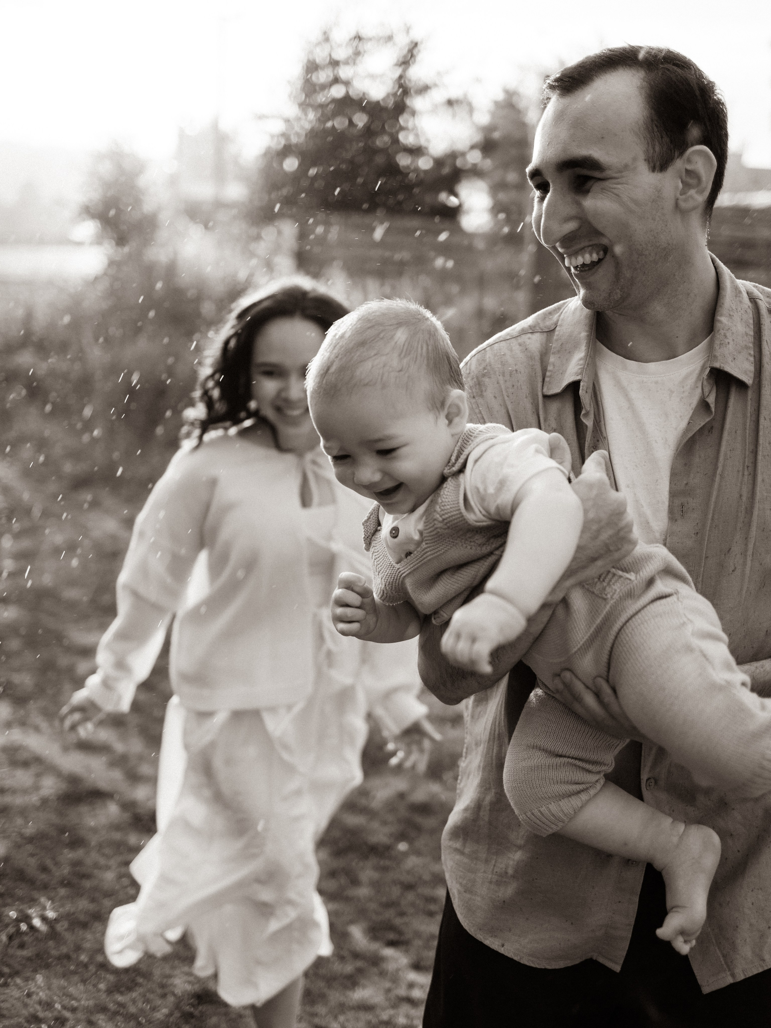 Гулять под дождем. Фотограф Зарина. Казань