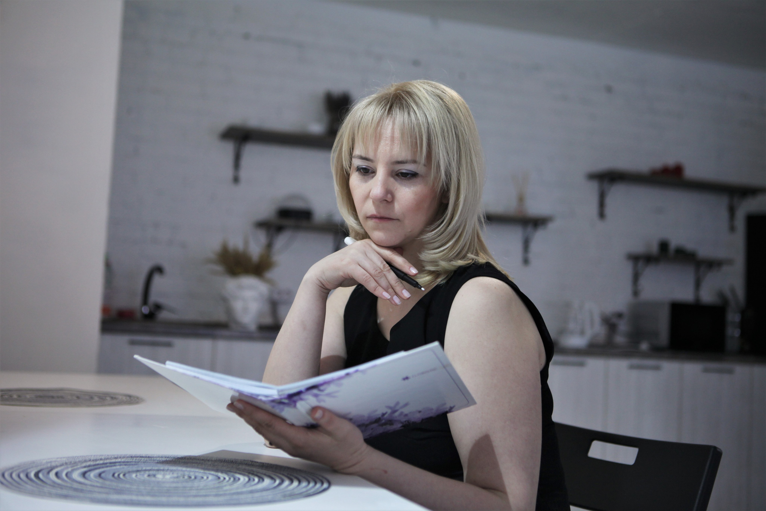 Жанна. Портретная фотосъемка в «Лайт Студия». Репортажный, семейный, свадебный, портретный фотограф