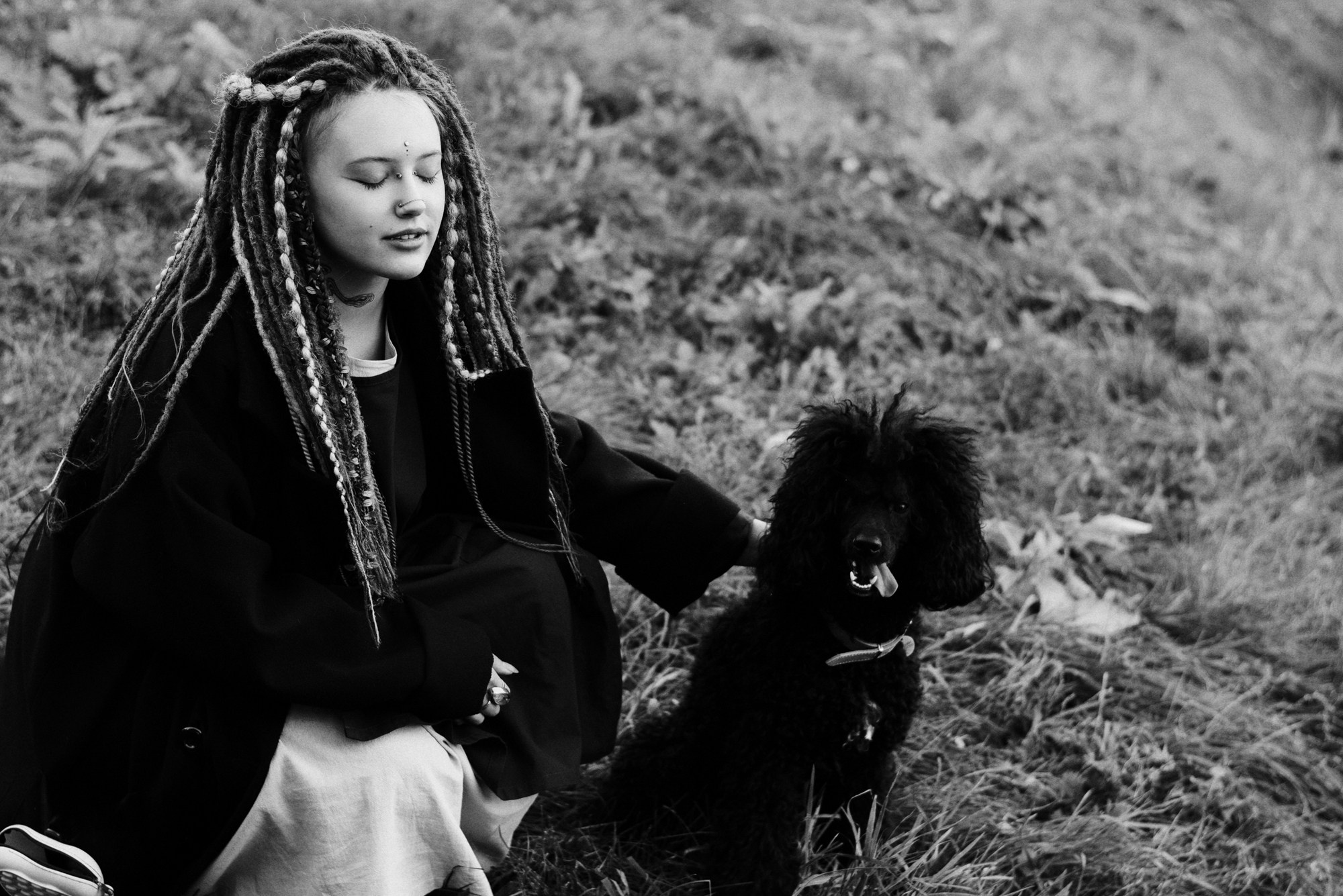 Фотосессия пары с собакой в Тюмени — Стася, Кирилл и Каренин. Портретный фотограф Тюмень Дарья Мустафина